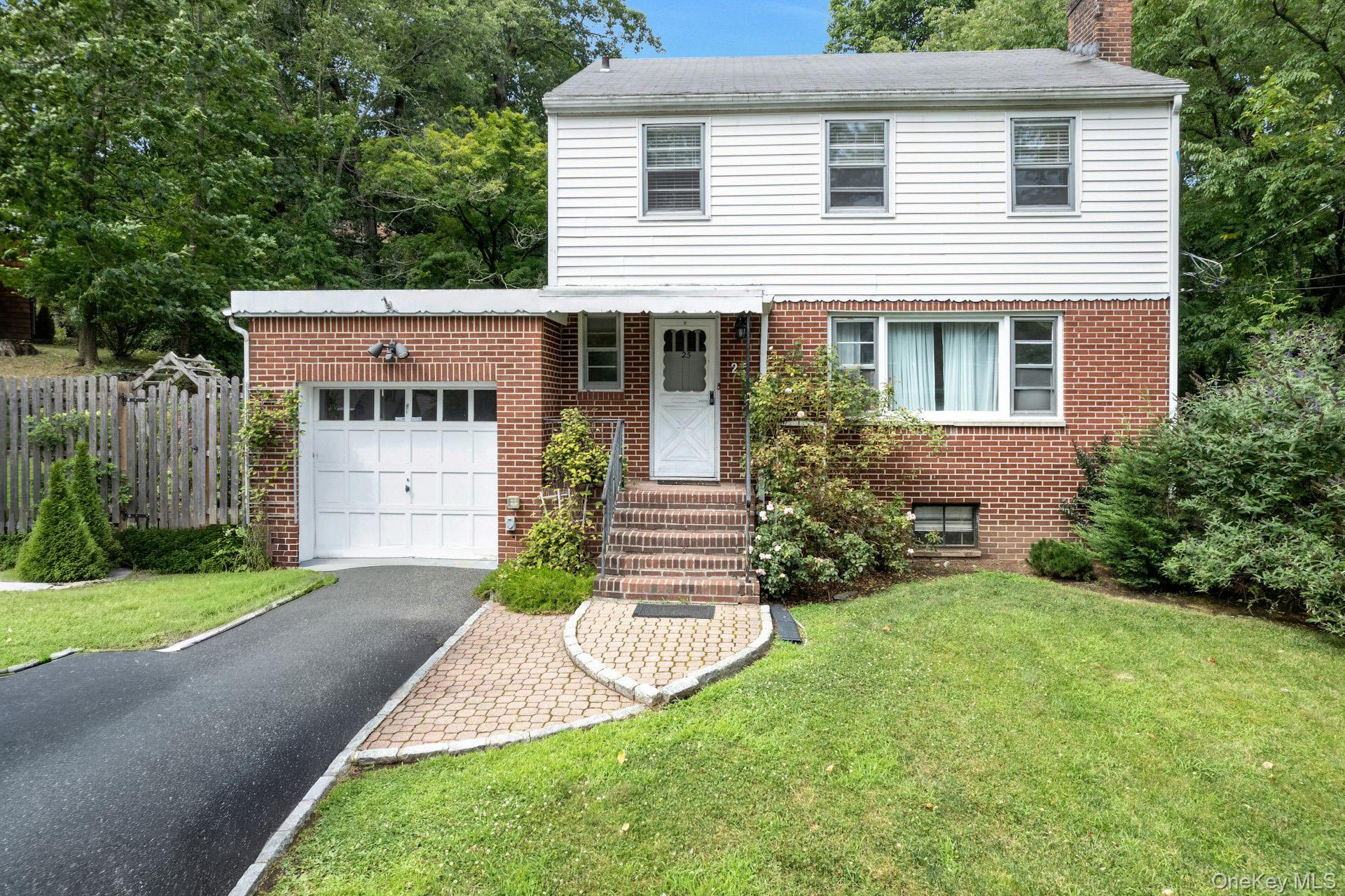 25 Fenwick Road, Hastings-on-Hudson, NY 10706