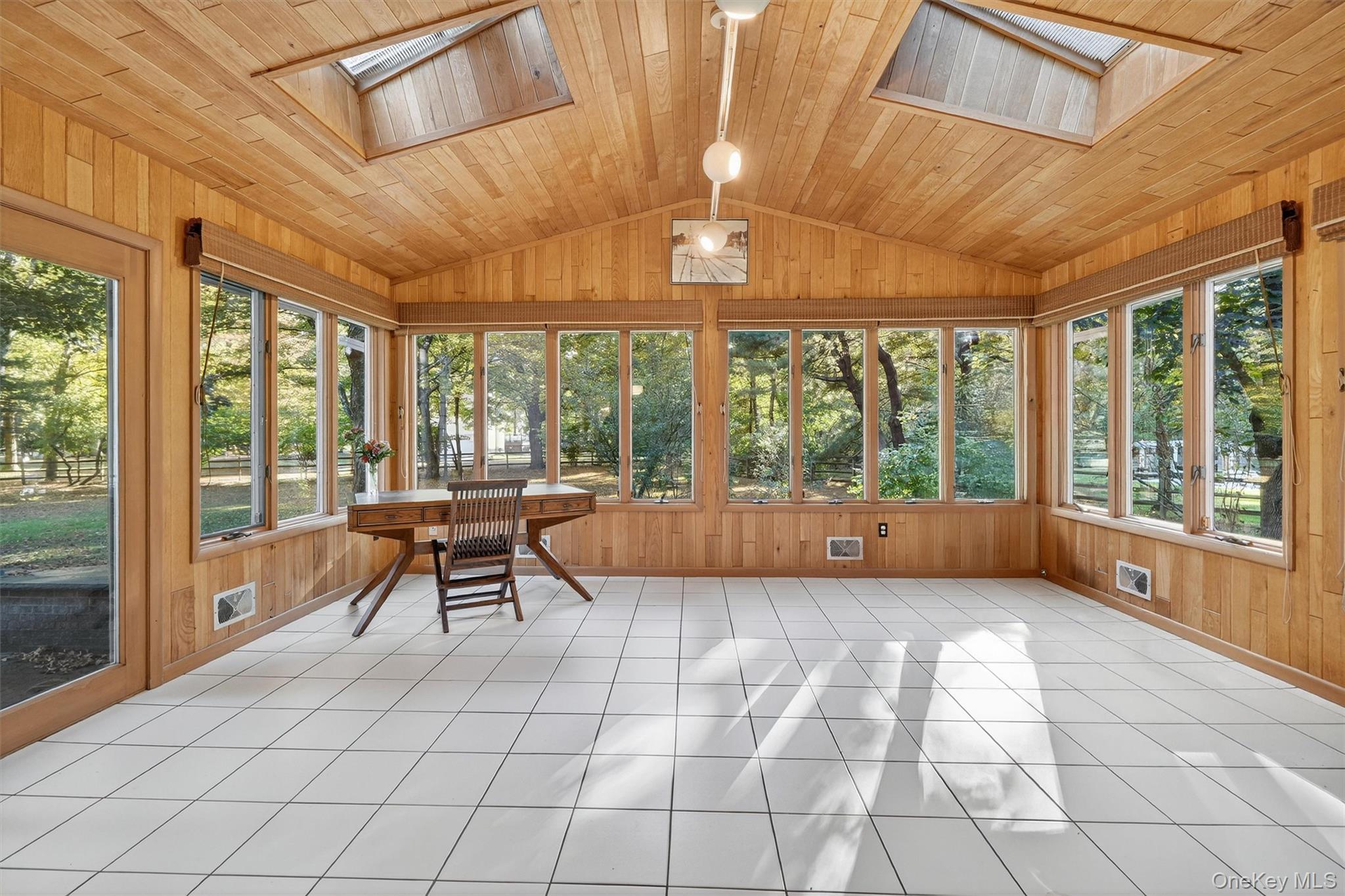 1 Vivian Place, Montebello, NY 10901