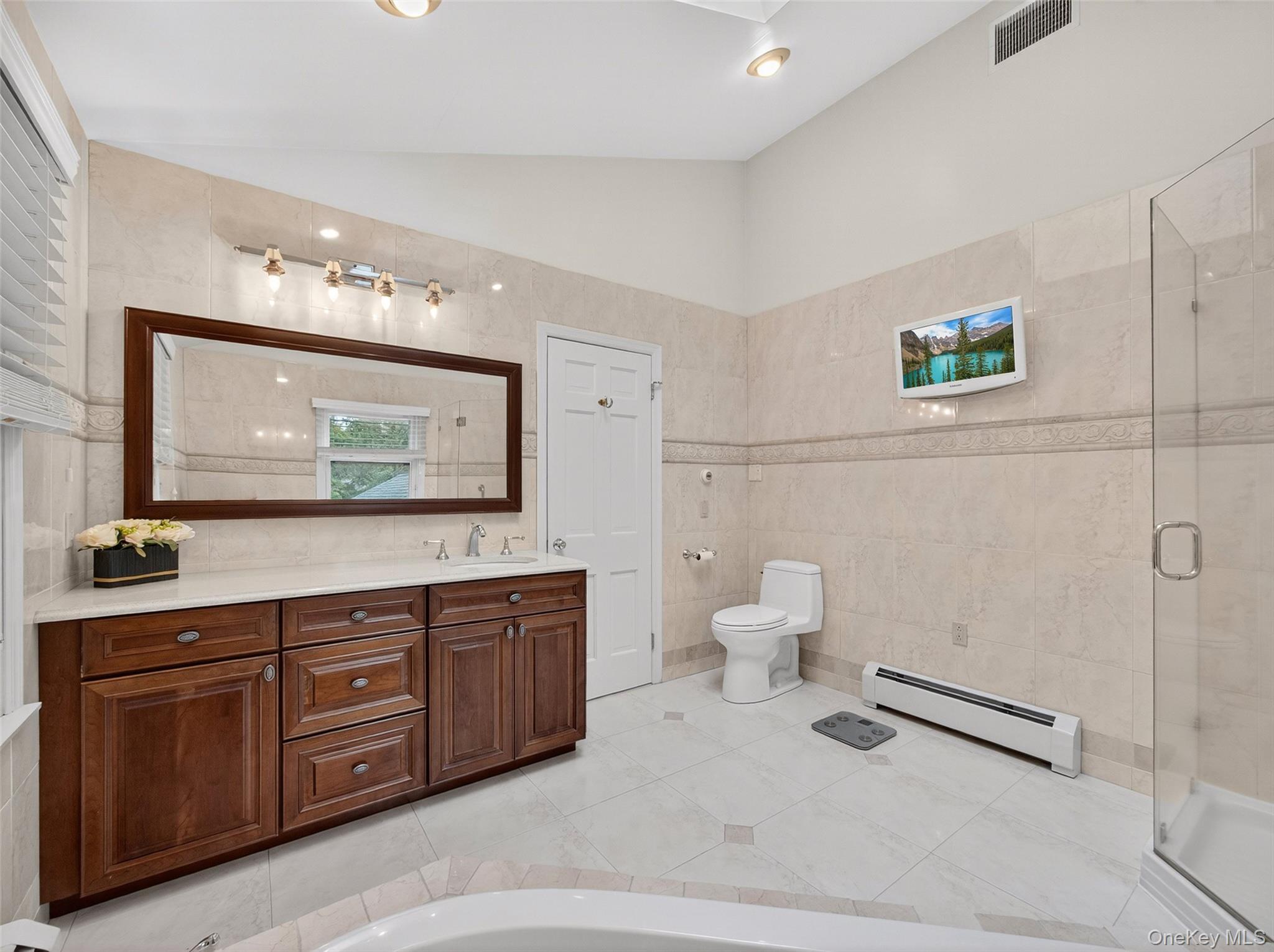 1 Vivian Place, Montebello, NY 10901