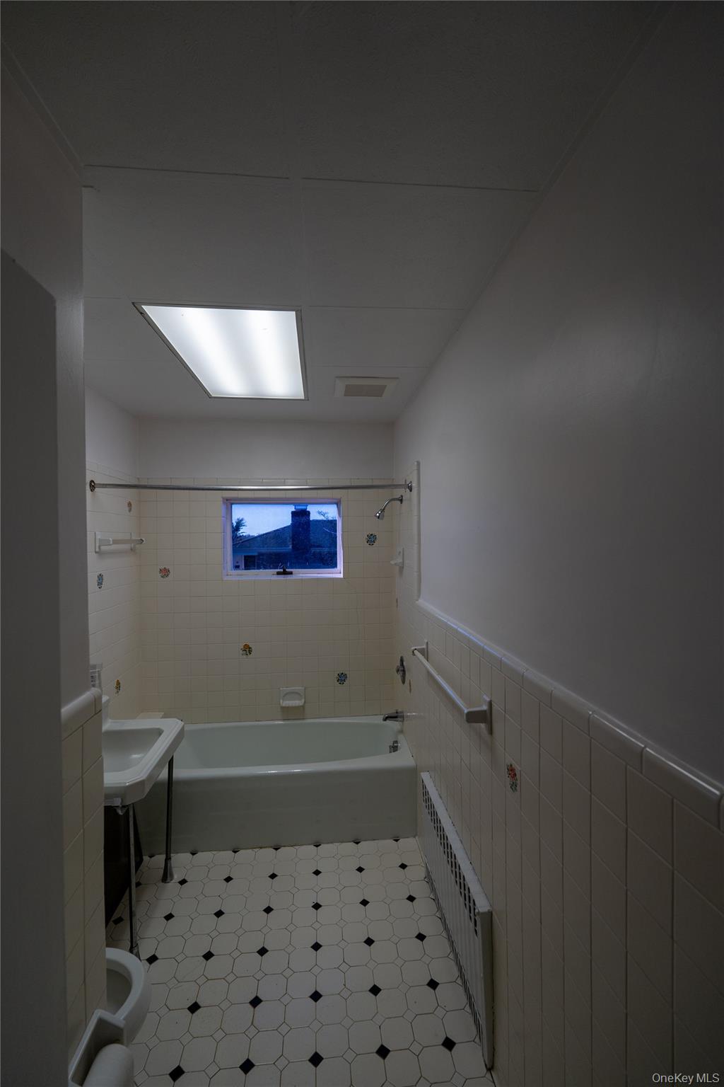 43 Fourth Street, Glen Cove, NY 11542