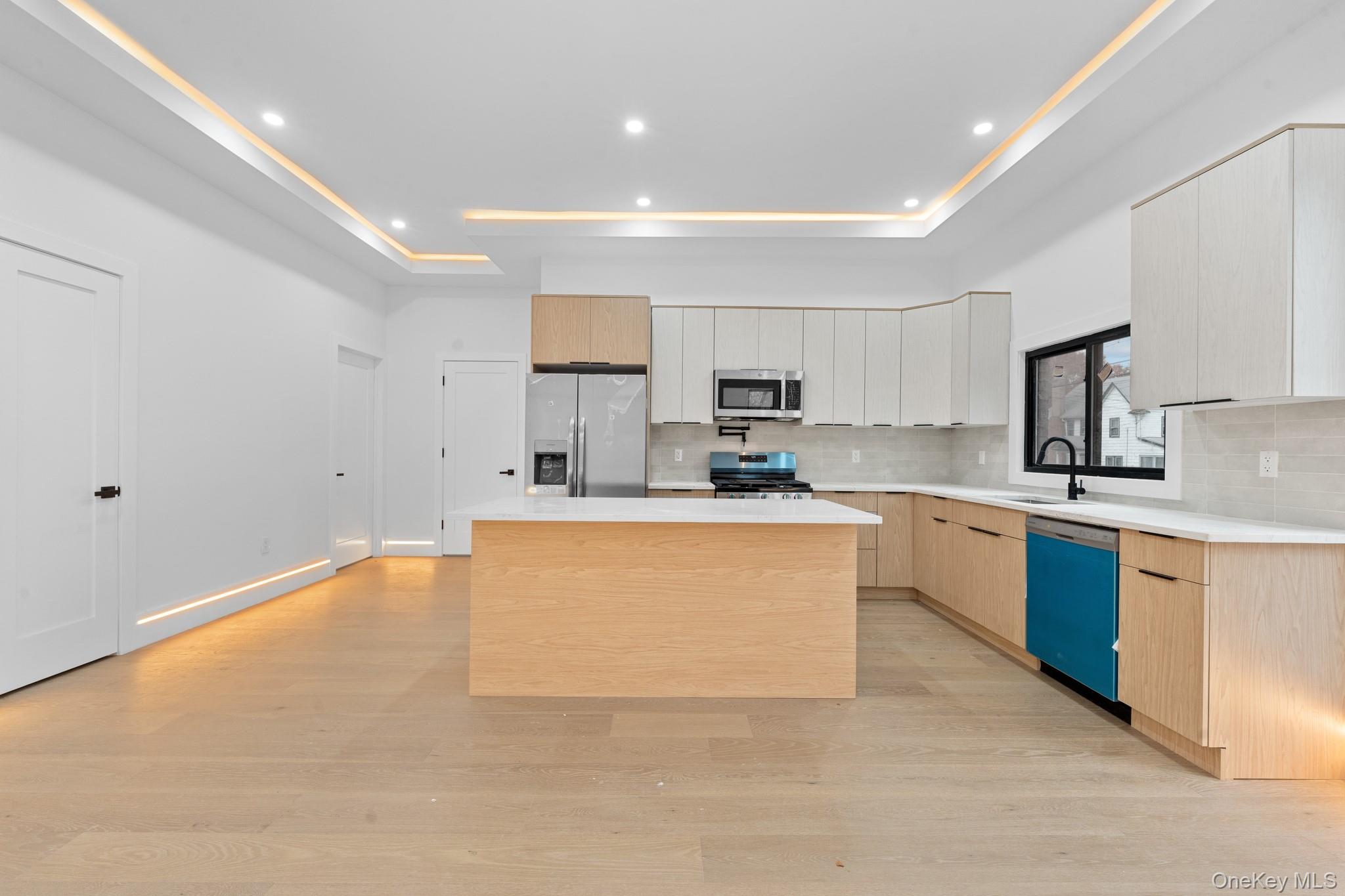 11620 194th Street, Saint Albans, NY 11412