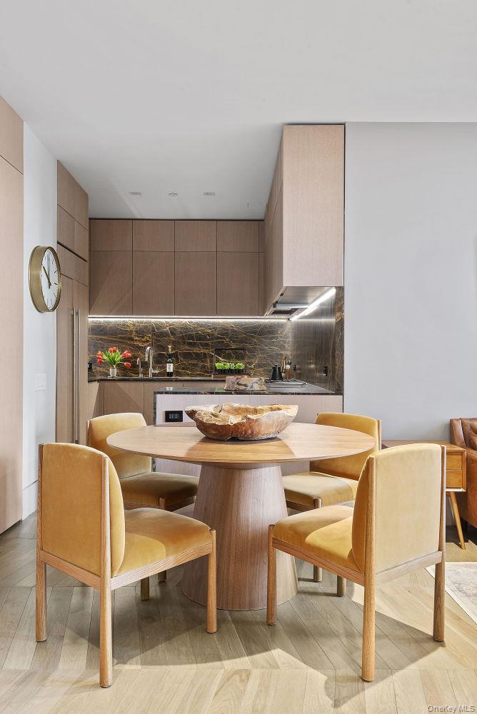 49 CHAMBERS Street # 8F, New York (Manhattan), NY 10007