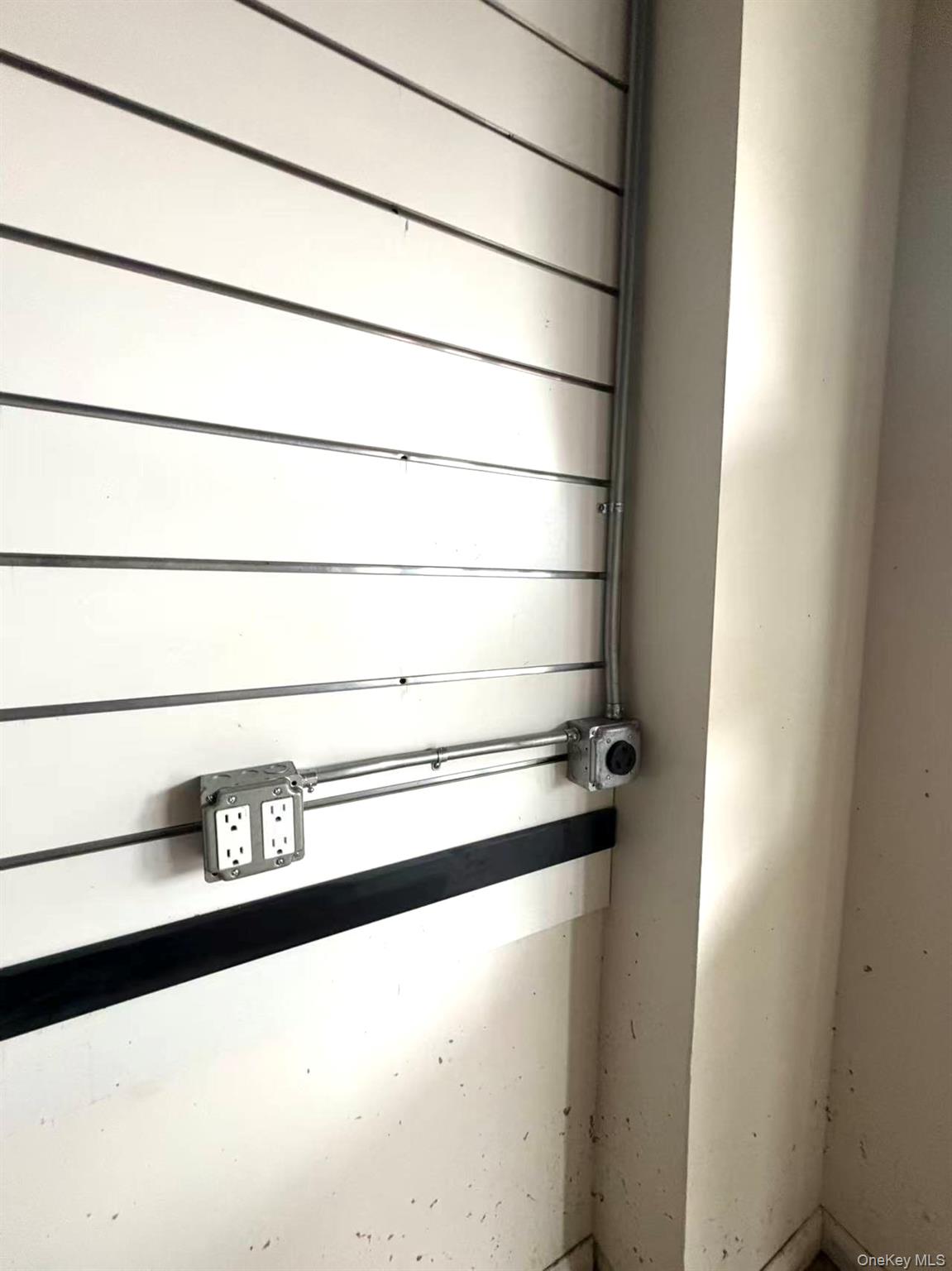 628 Fulton Avenue, Hempstead, NY 11550