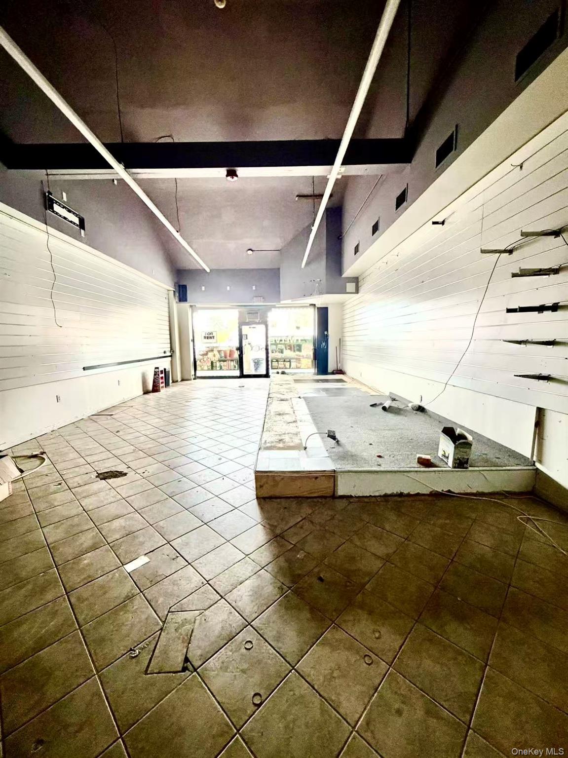 628 Fulton Avenue, Hempstead, NY 11550