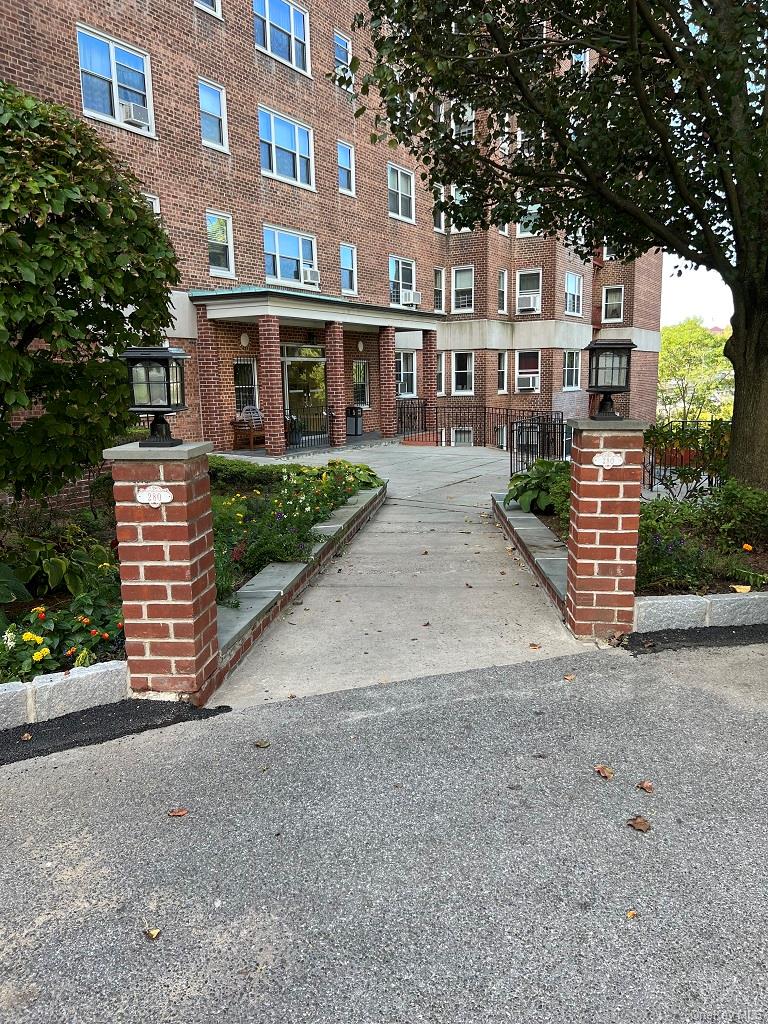 280 Collins Avenue # 4E, Mount Vernon, NY 10552