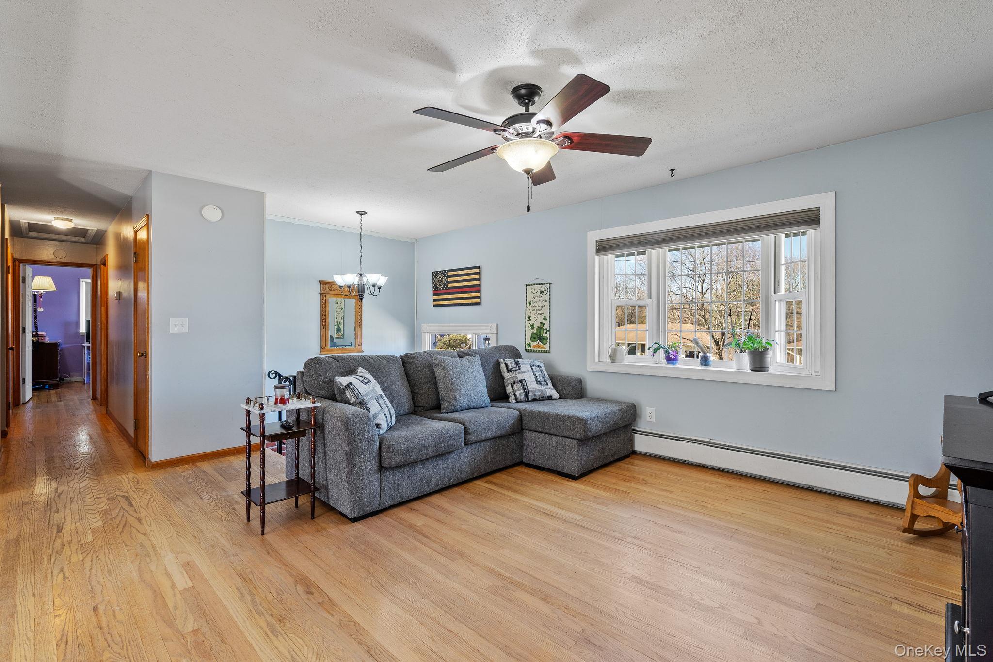 14 Lenape Road, Newburgh, NY 12550