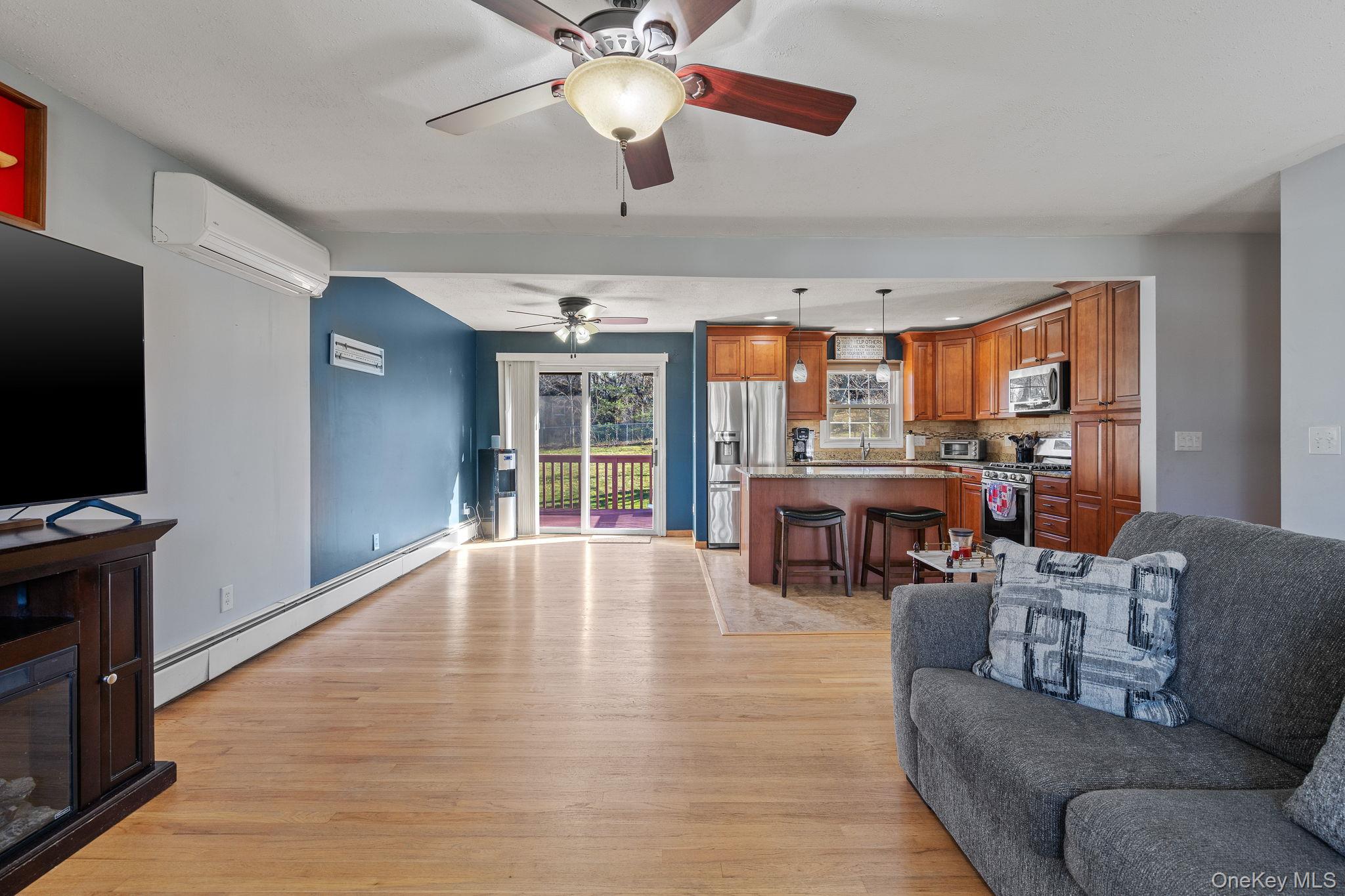 14 Lenape Road, Newburgh, NY 12550