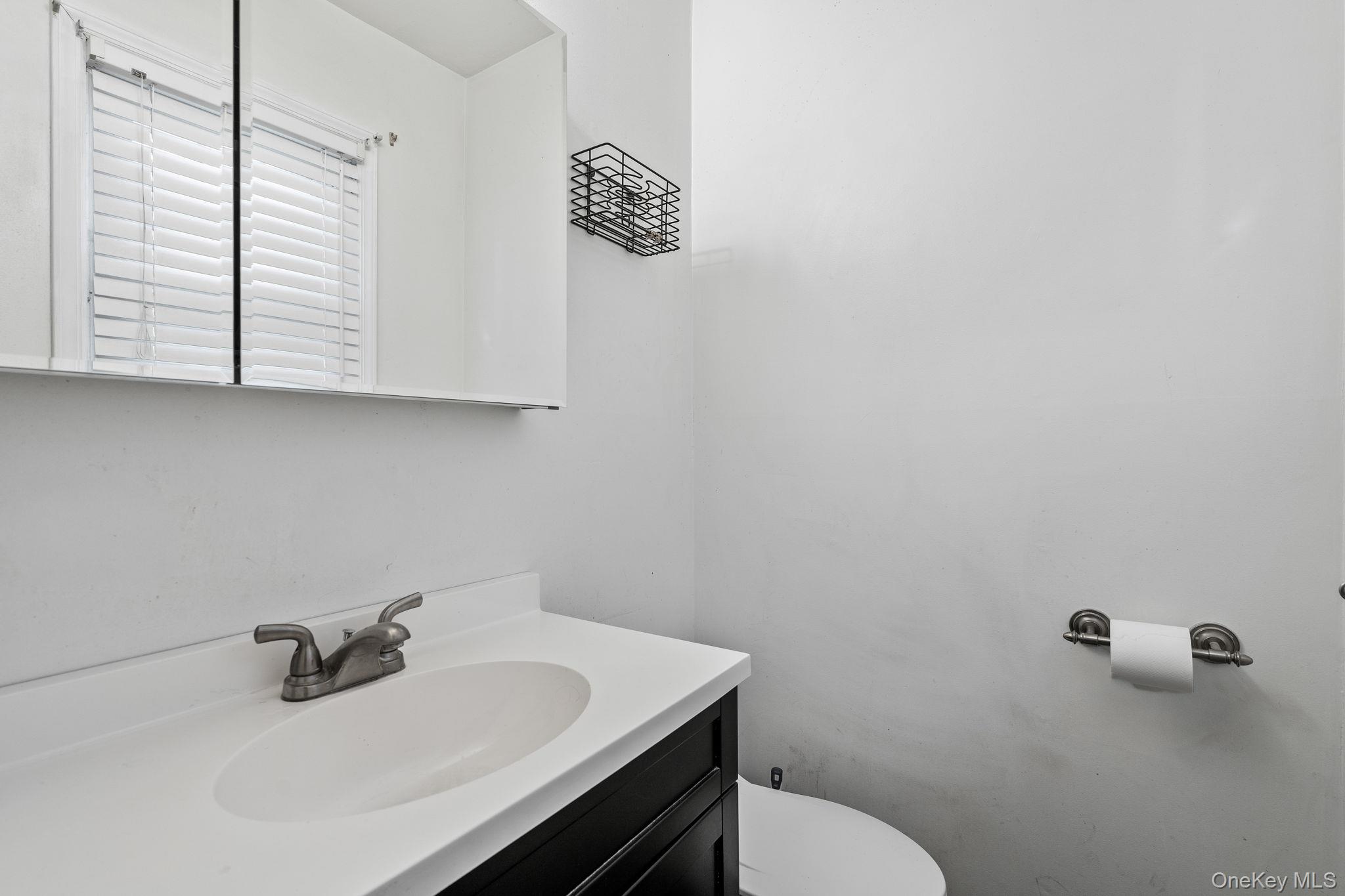 14 Lenape Road, Newburgh, NY 12550