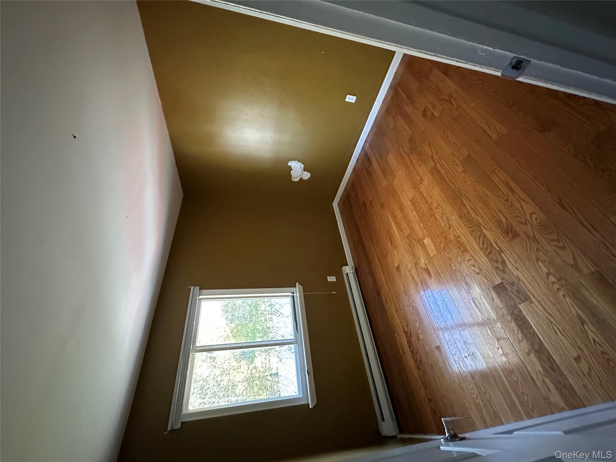 14 Columbine Court, Middletown, NY 10940