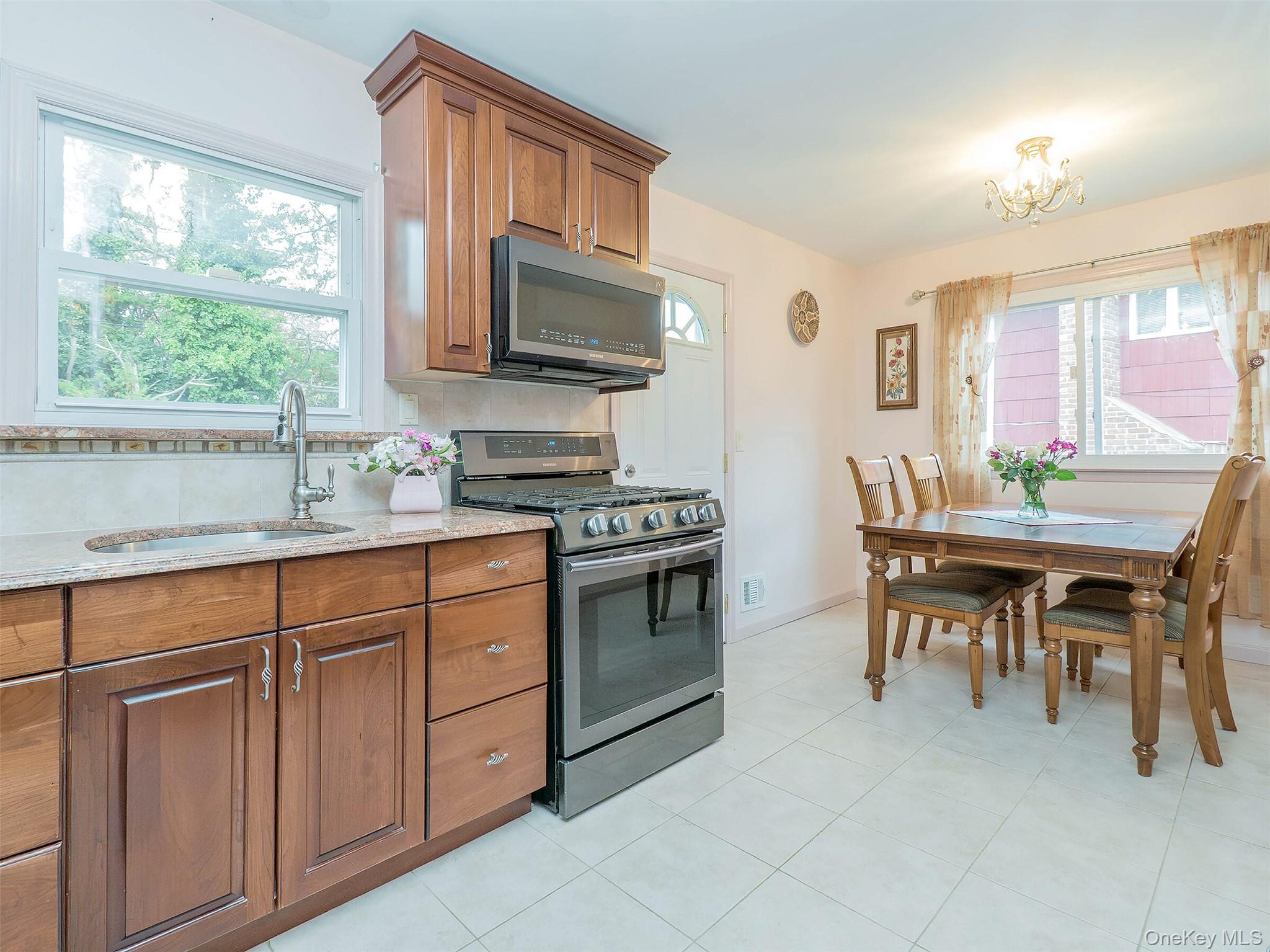 55 Driftwood Drive, Port Washington, NY 11050