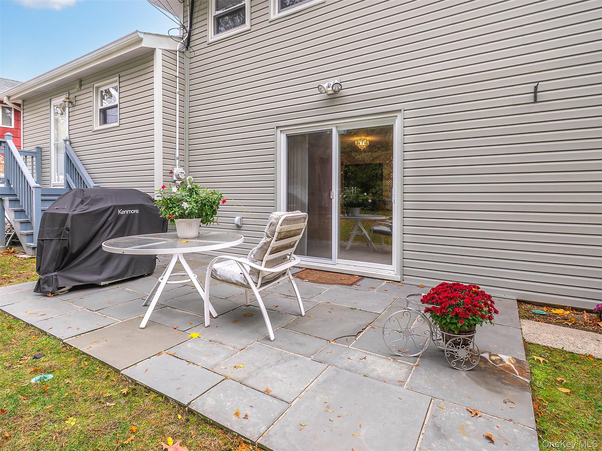 55 Driftwood Drive, Port Washington, NY 11050