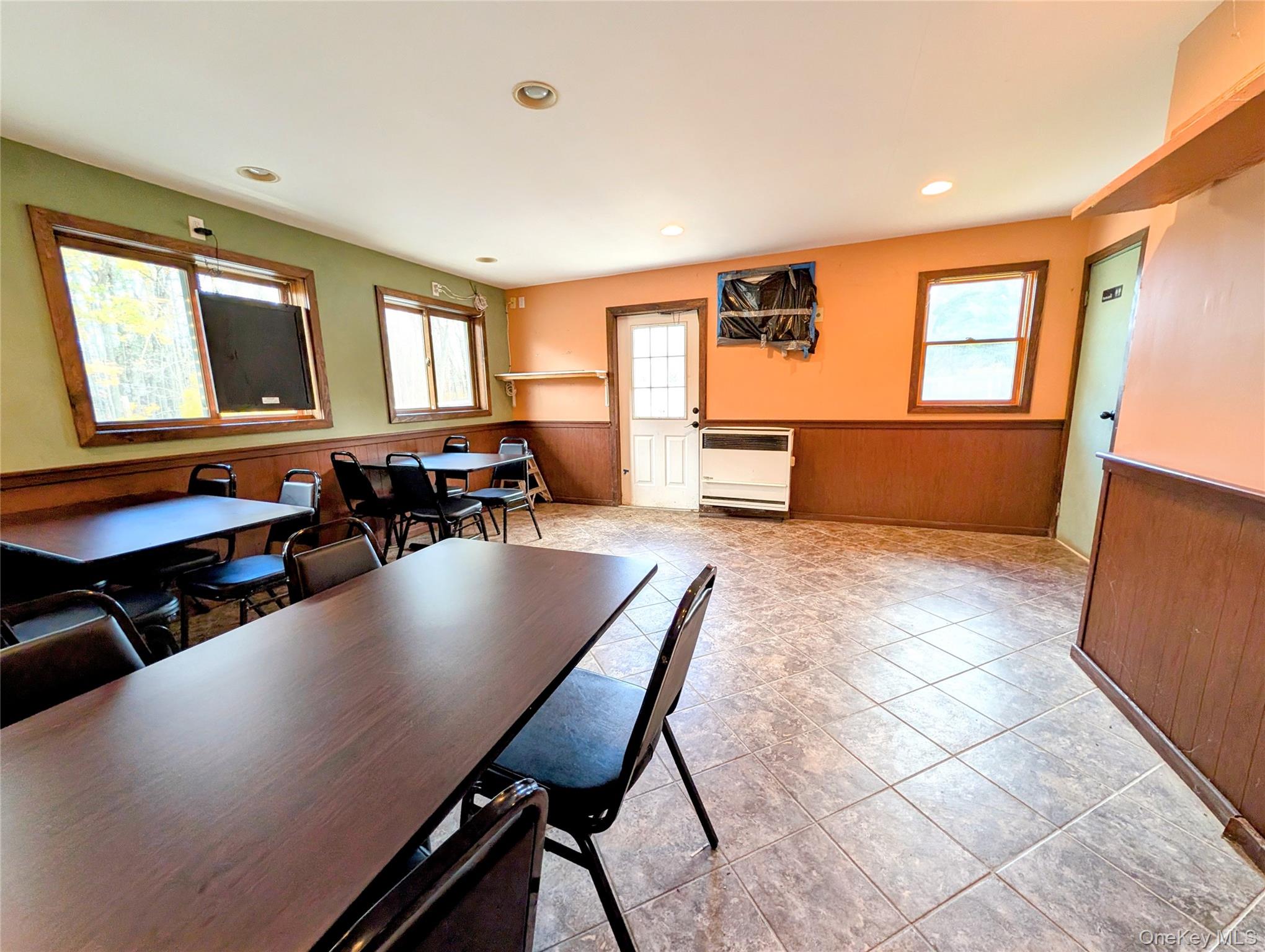 5981 Route 44 55, Kerhonkson, NY 12446