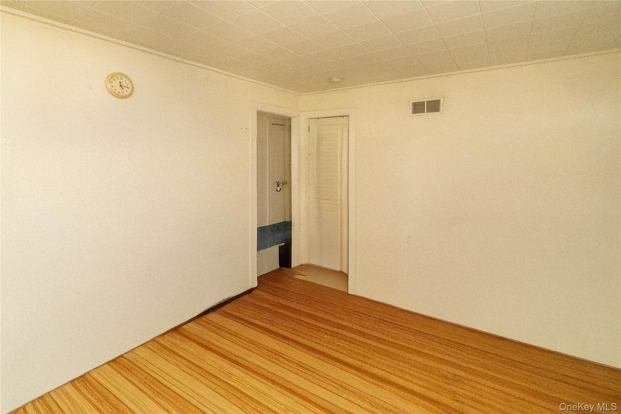 426 Violet Avenue, Poughkeepsie, NY 12601