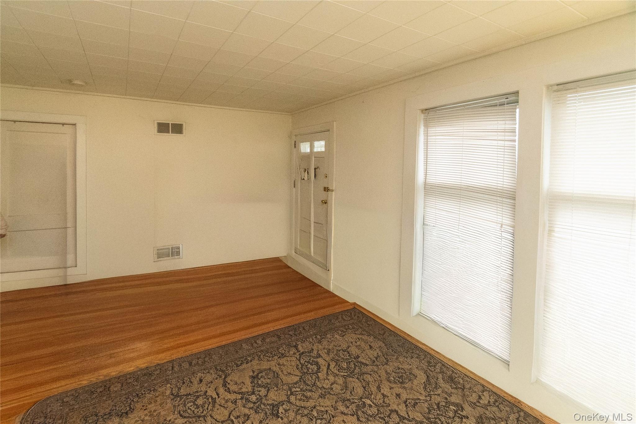 426 Violet Avenue, Poughkeepsie, NY 12601