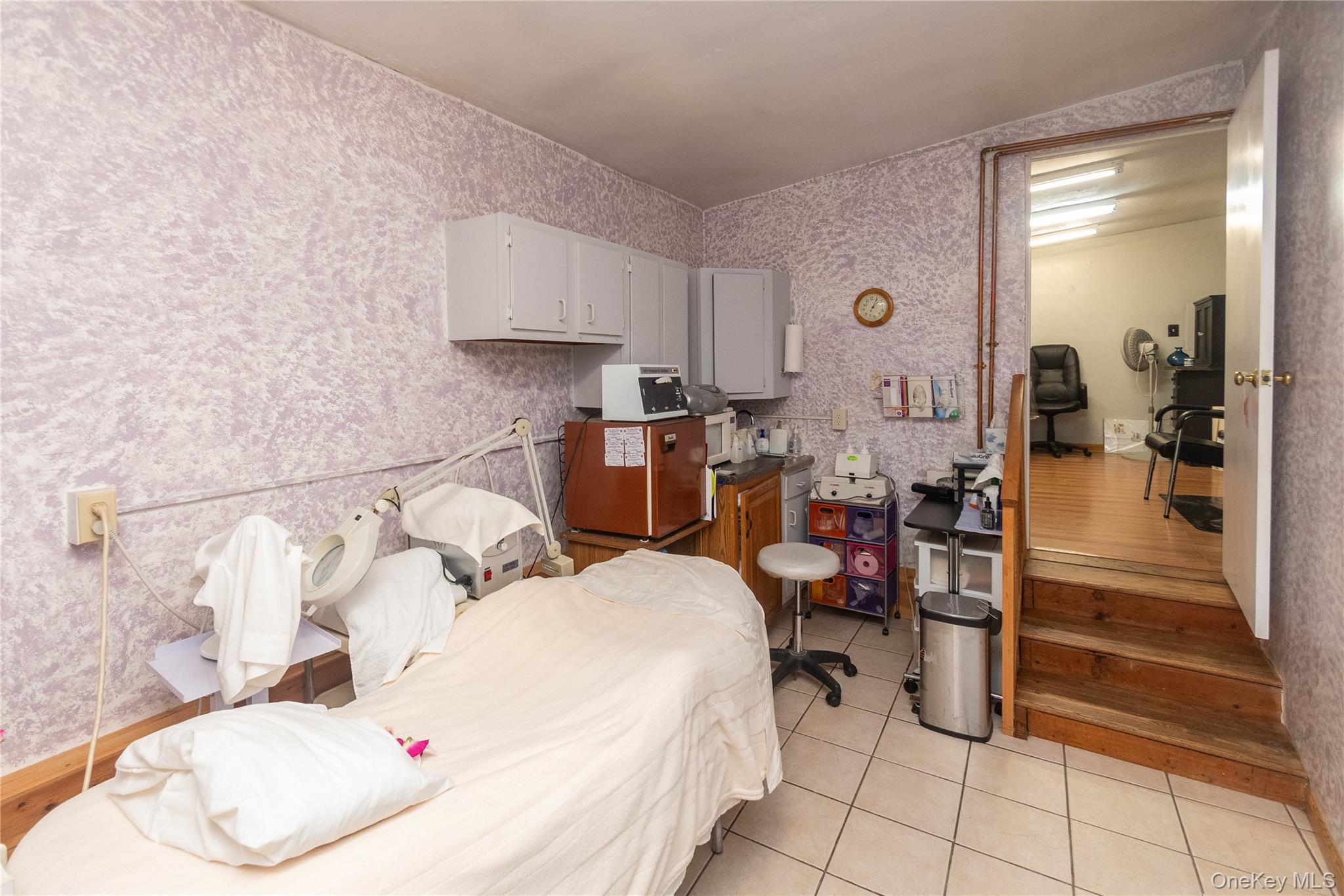 426 Violet Avenue, Poughkeepsie, NY 12601