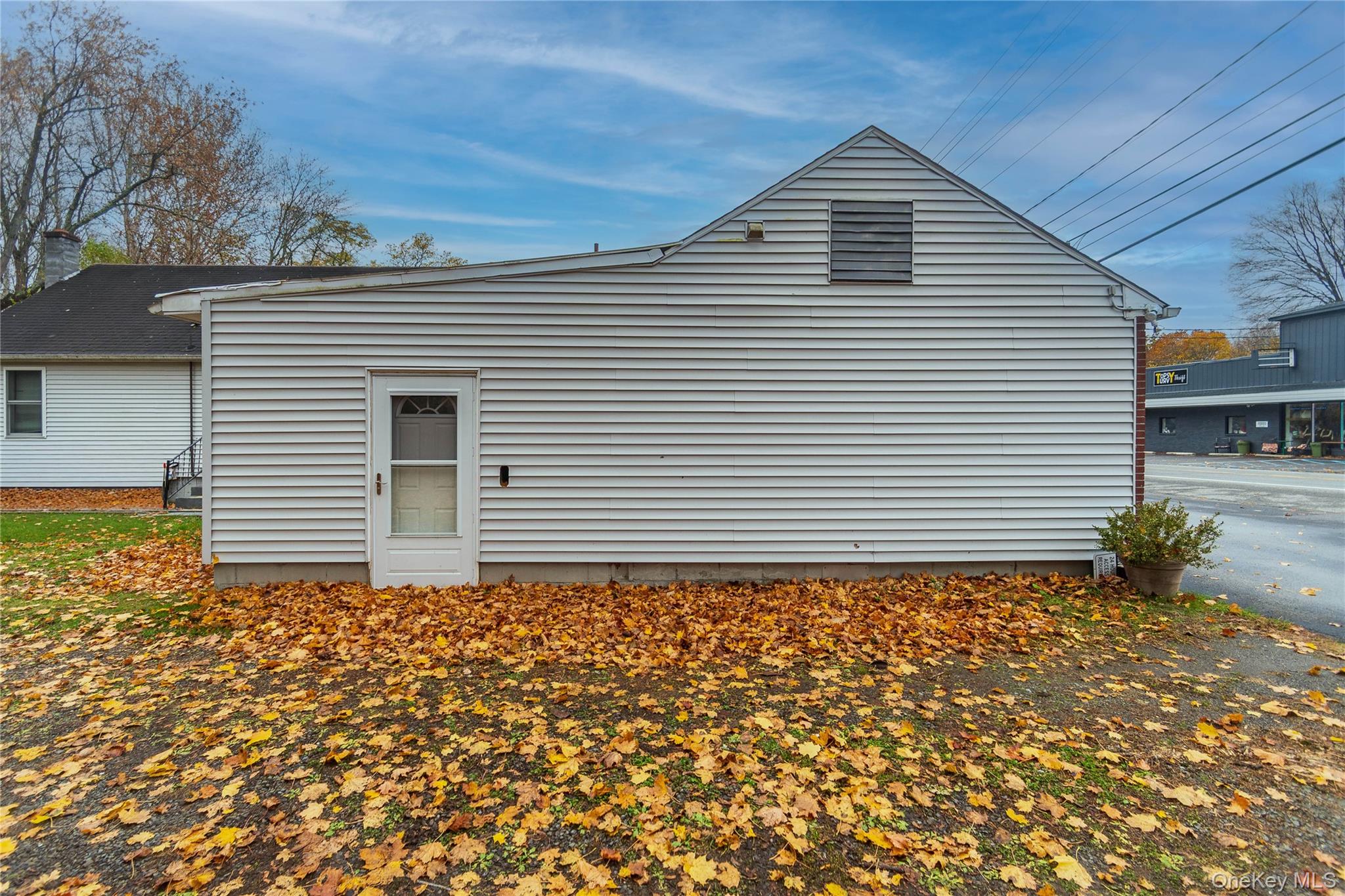 426 Violet Avenue, Poughkeepsie, NY 12601