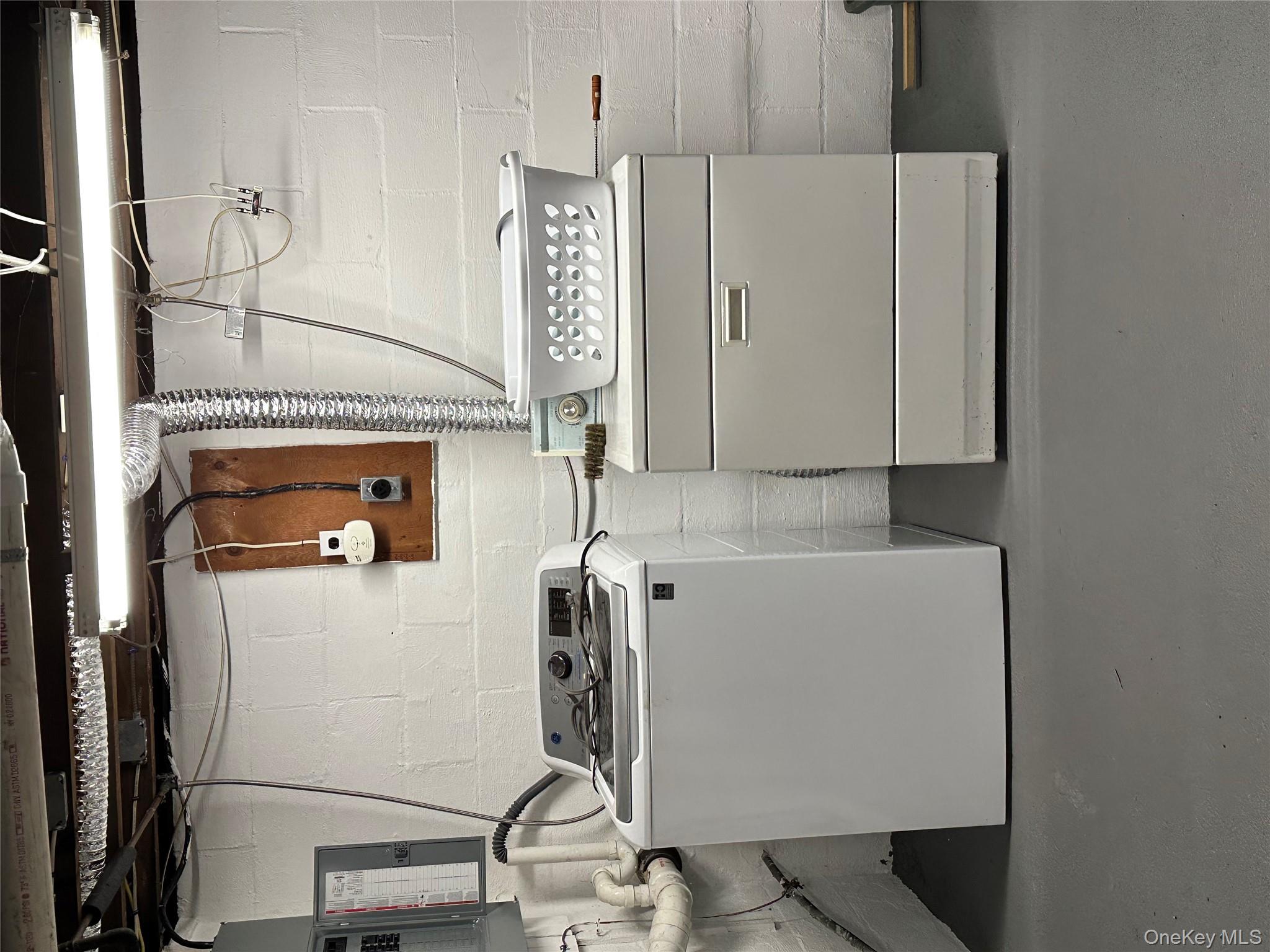 517 Flint Street, Greenport, NY 11944