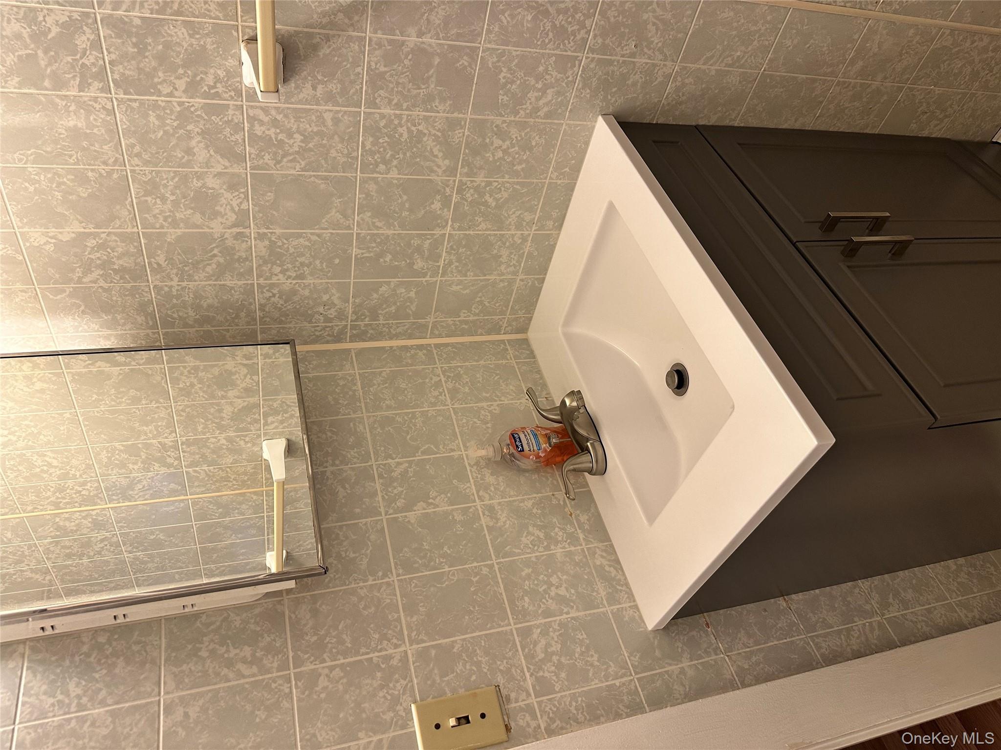 517 Flint Street, Greenport, NY 11944