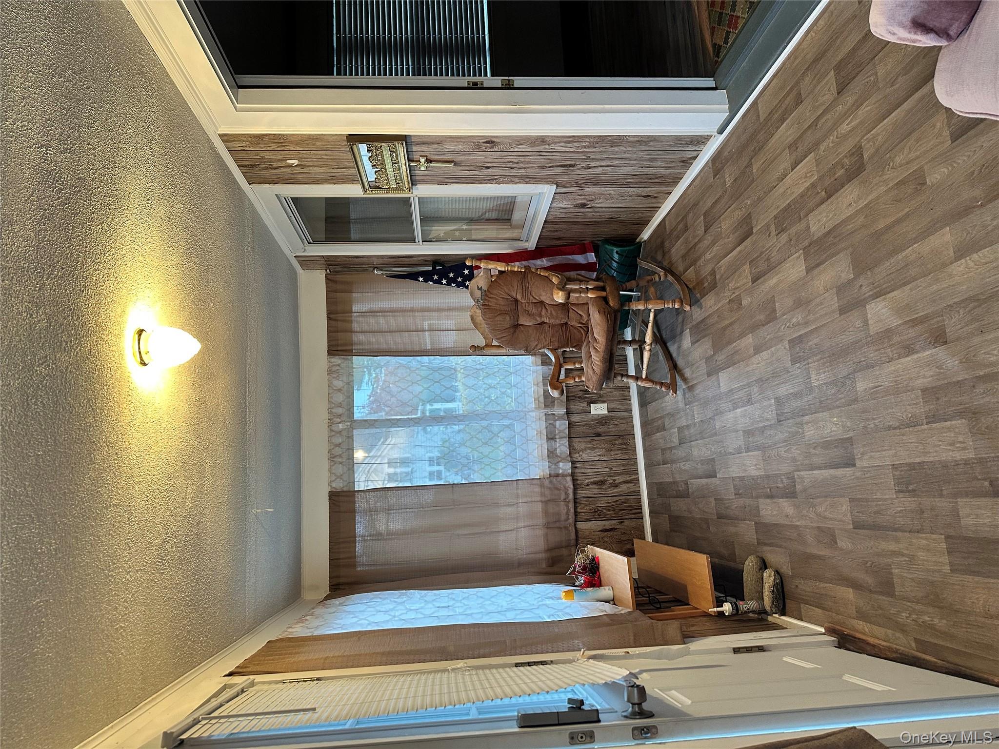 517 Flint Street, Greenport, NY 11944