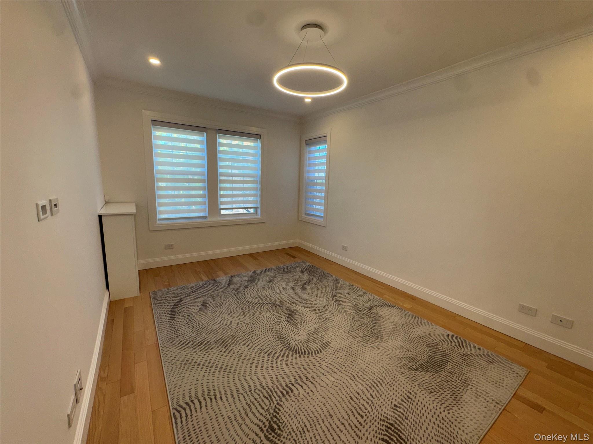 85 N Broadway # 3I, White Plains, NY 10603