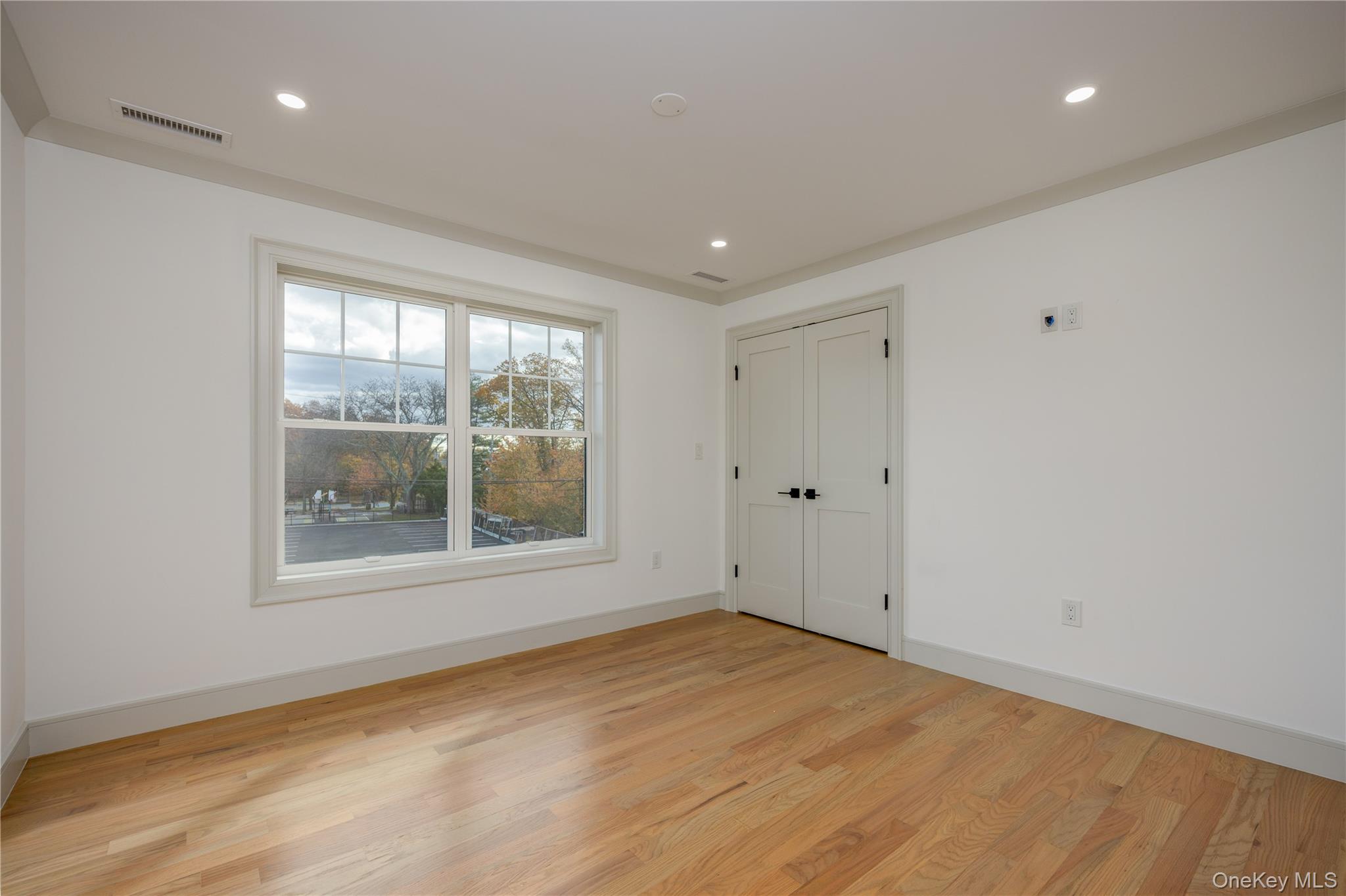 1 Victoria Lane, Yonkers, NY 10701