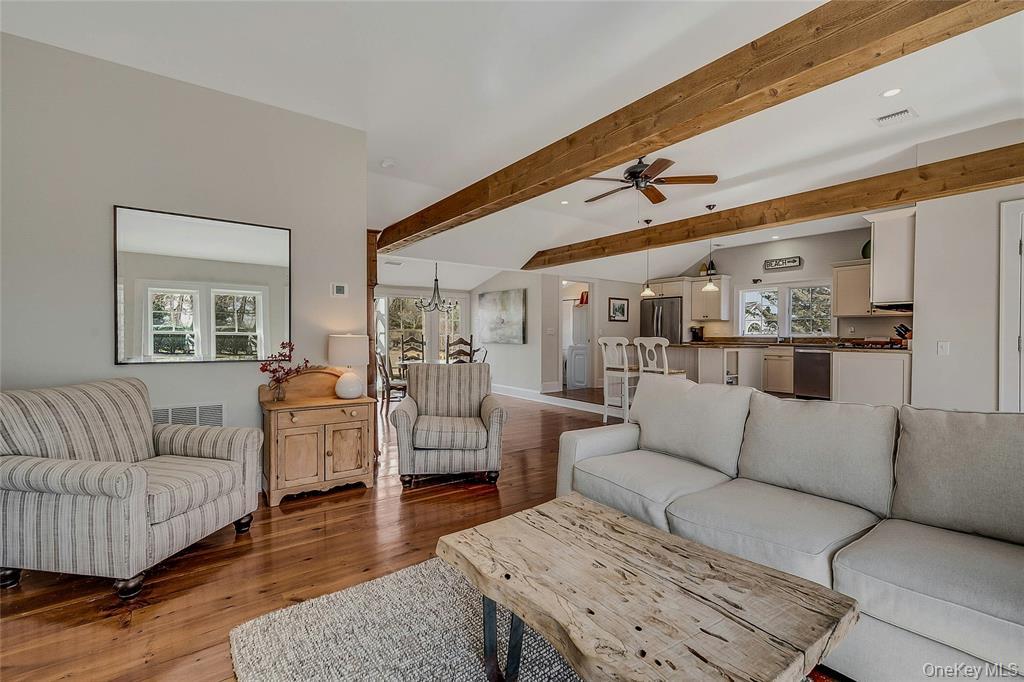 635 Strohson Road, Cutchogue, NY 11935