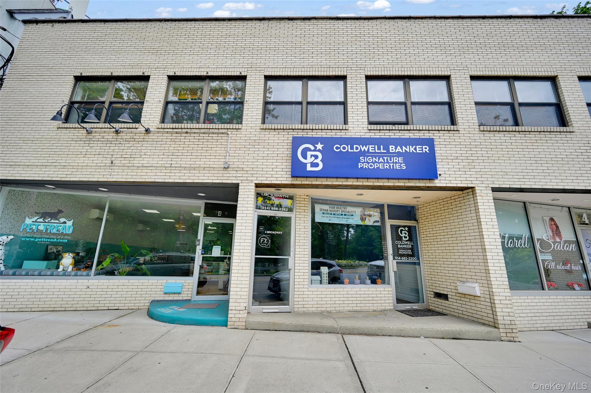 2-4 Broadway, Valhalla, NY 10595