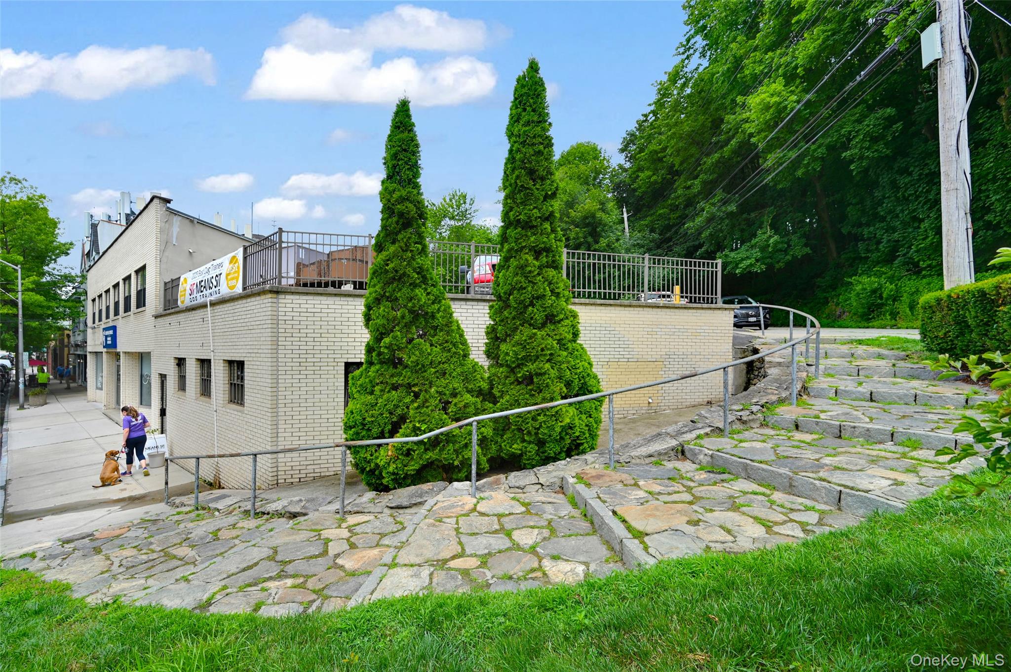 2-4 Broadway, Valhalla, NY 10595