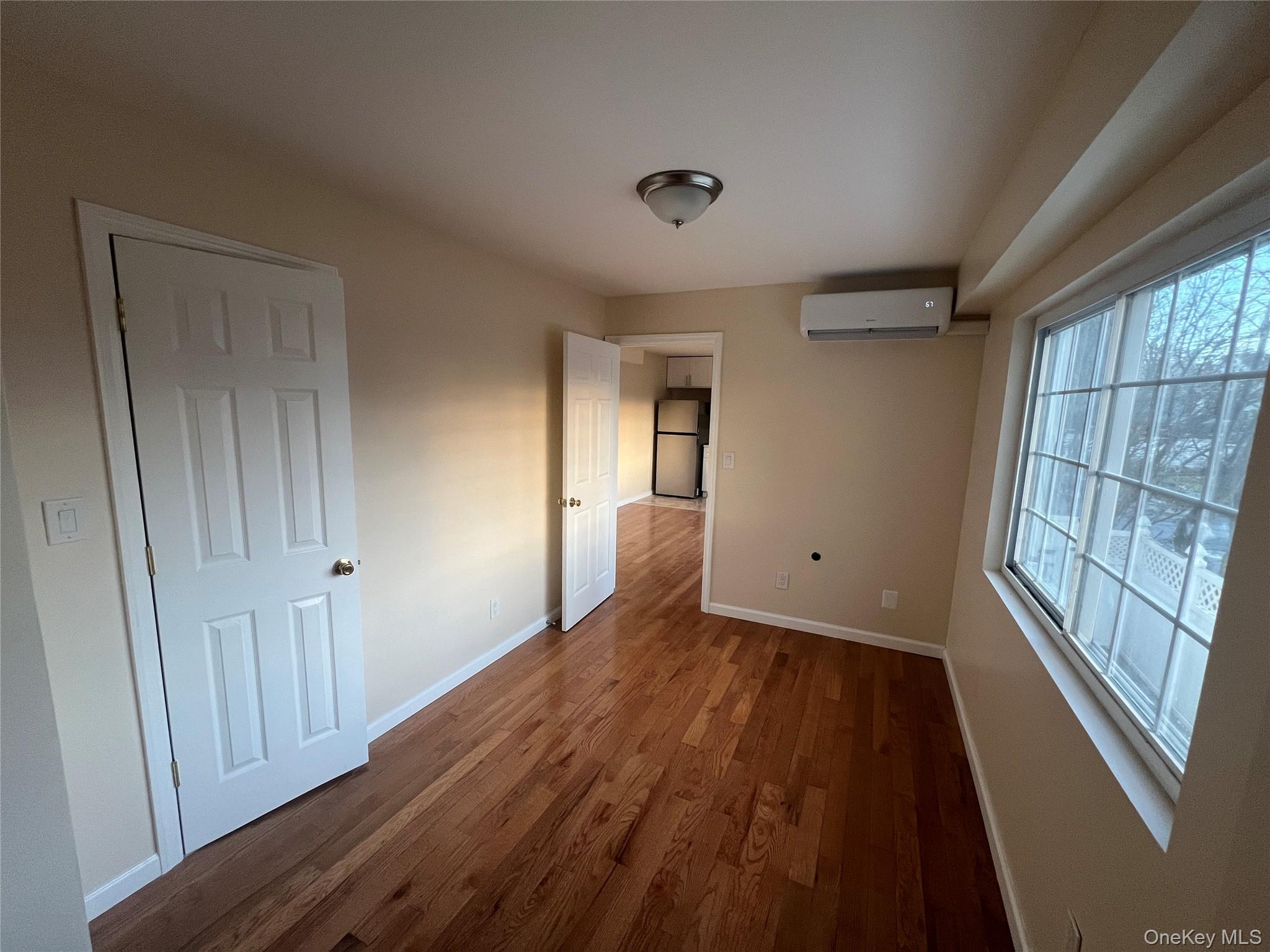 45 Iona Street, Staten Island, NY 10305