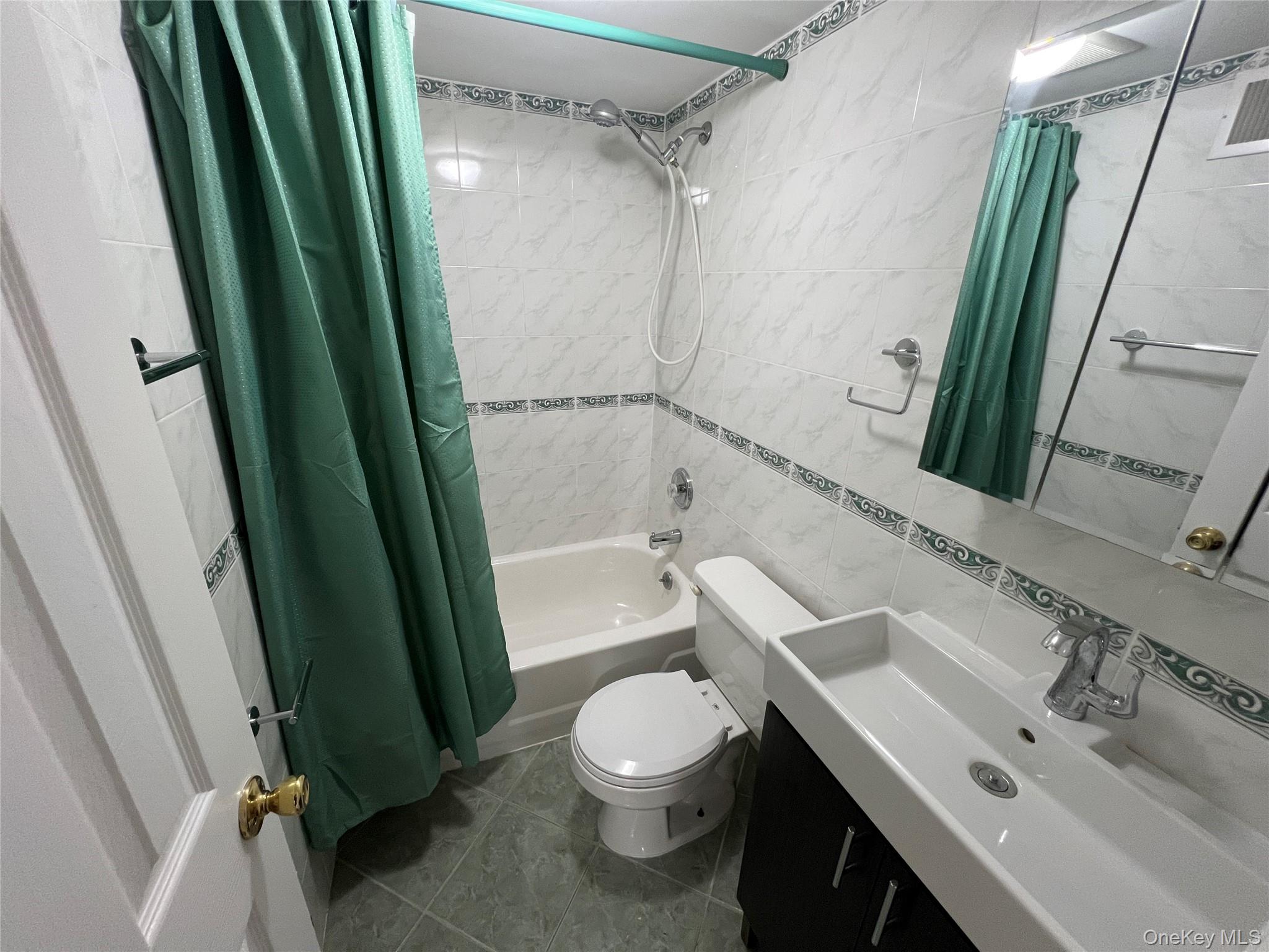 45 Iona Street, Staten Island, NY 10305