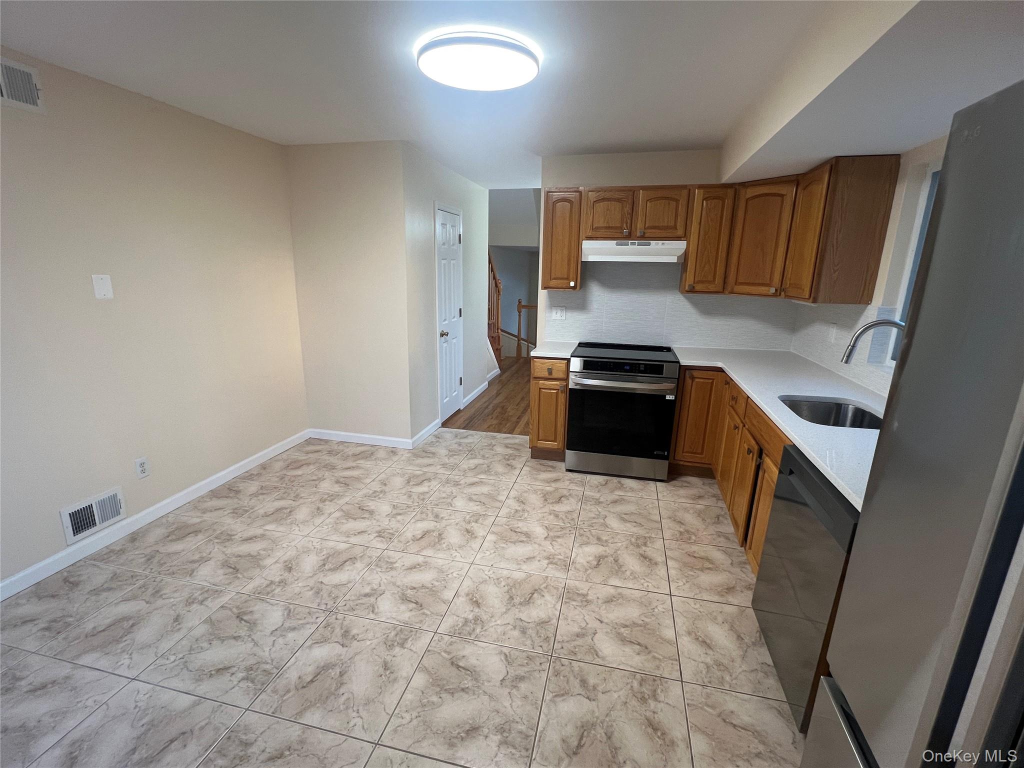 45 Iona Street, Staten Island, NY 10305