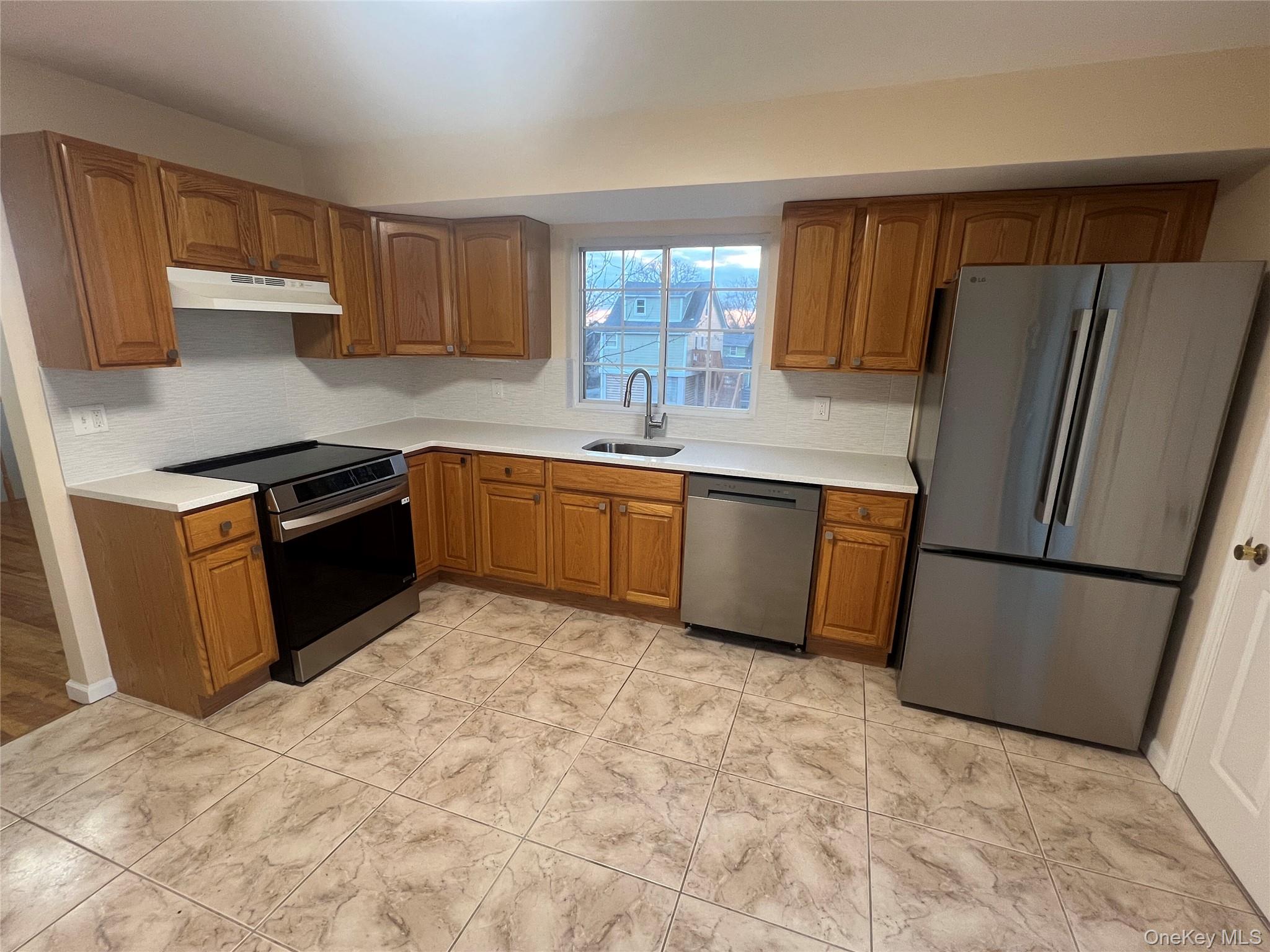 45 Iona Street, Staten Island, NY 10305