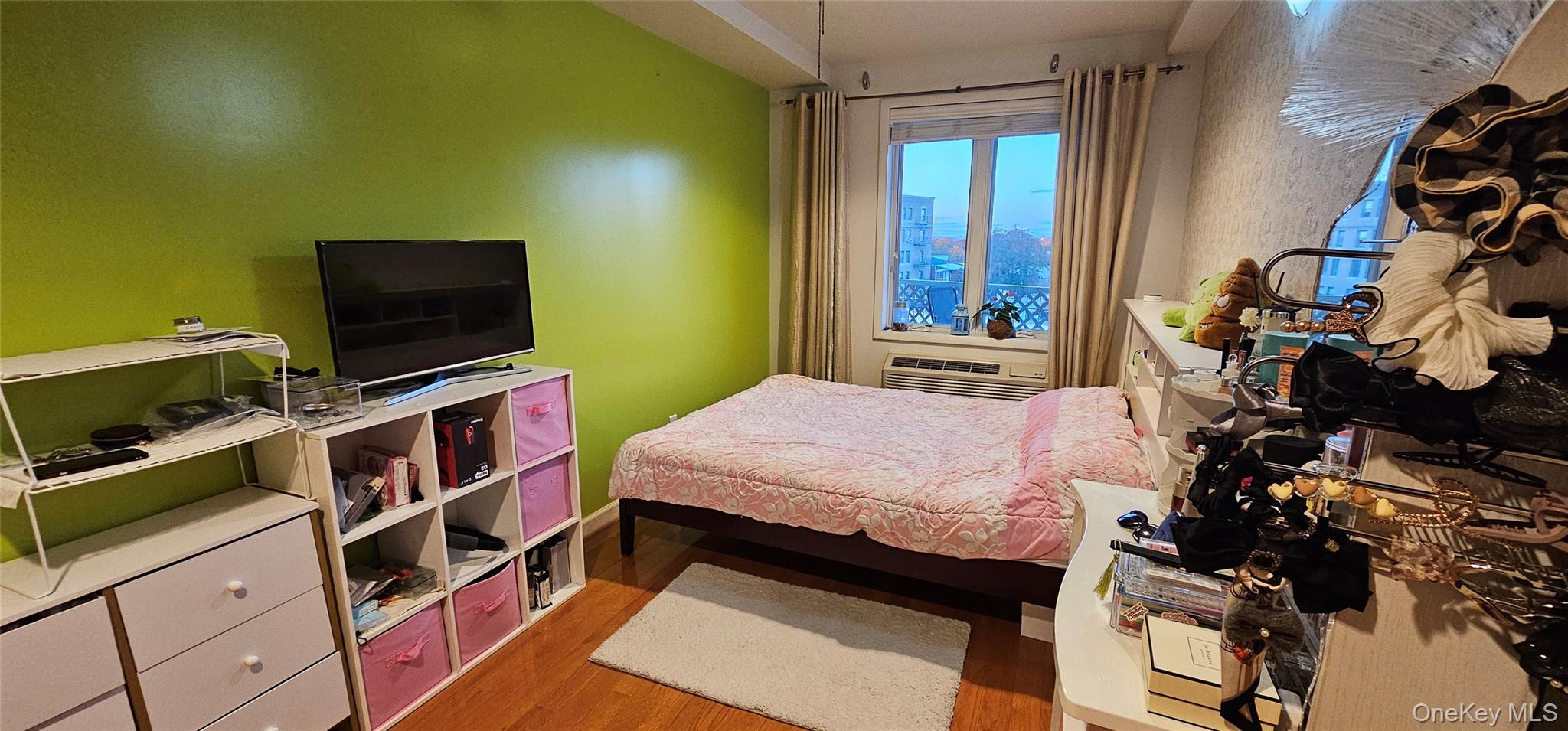 149-06 Northern Boulevard # 407, Flushing, NY 11354