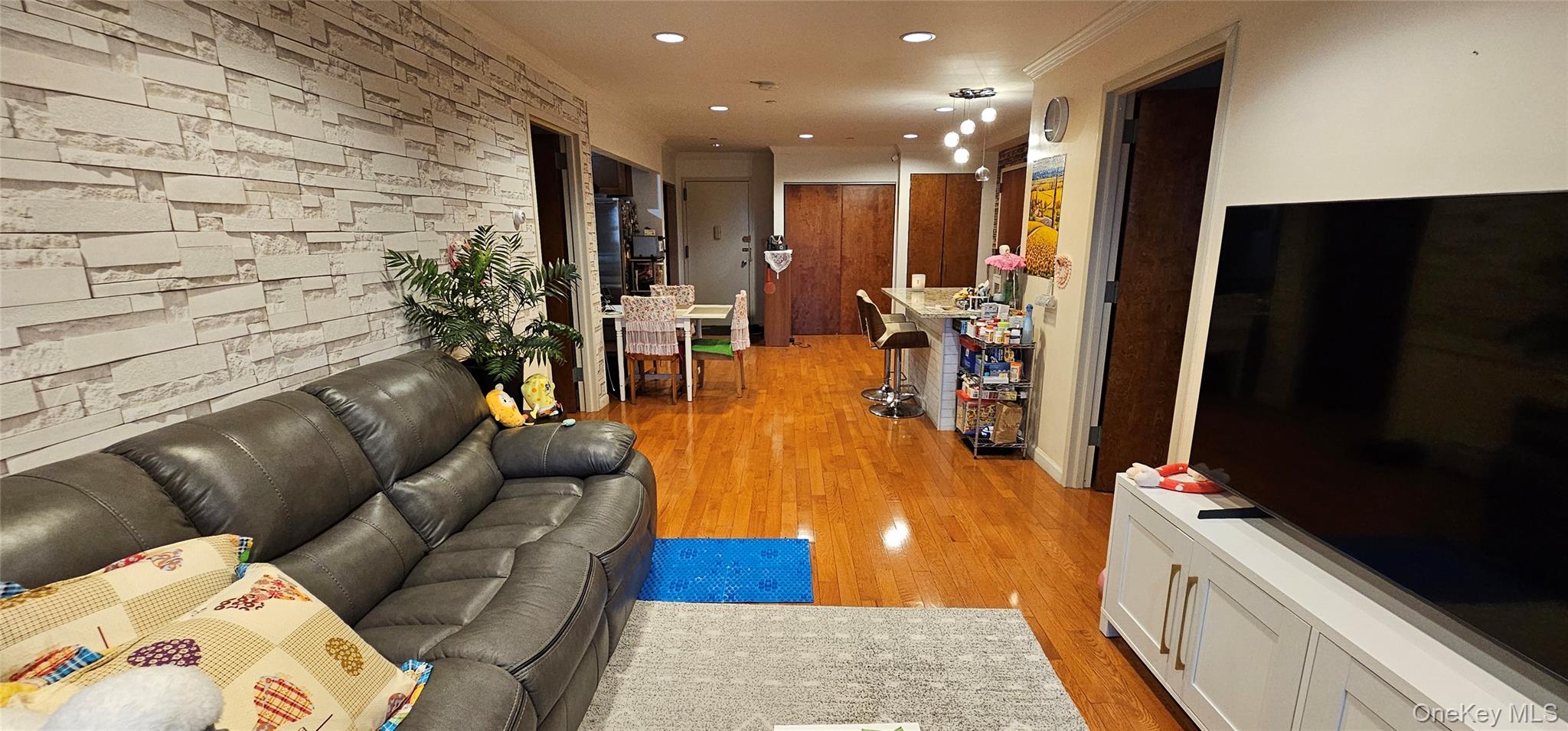 149-06 Northern Boulevard # 407, Flushing, NY 11354