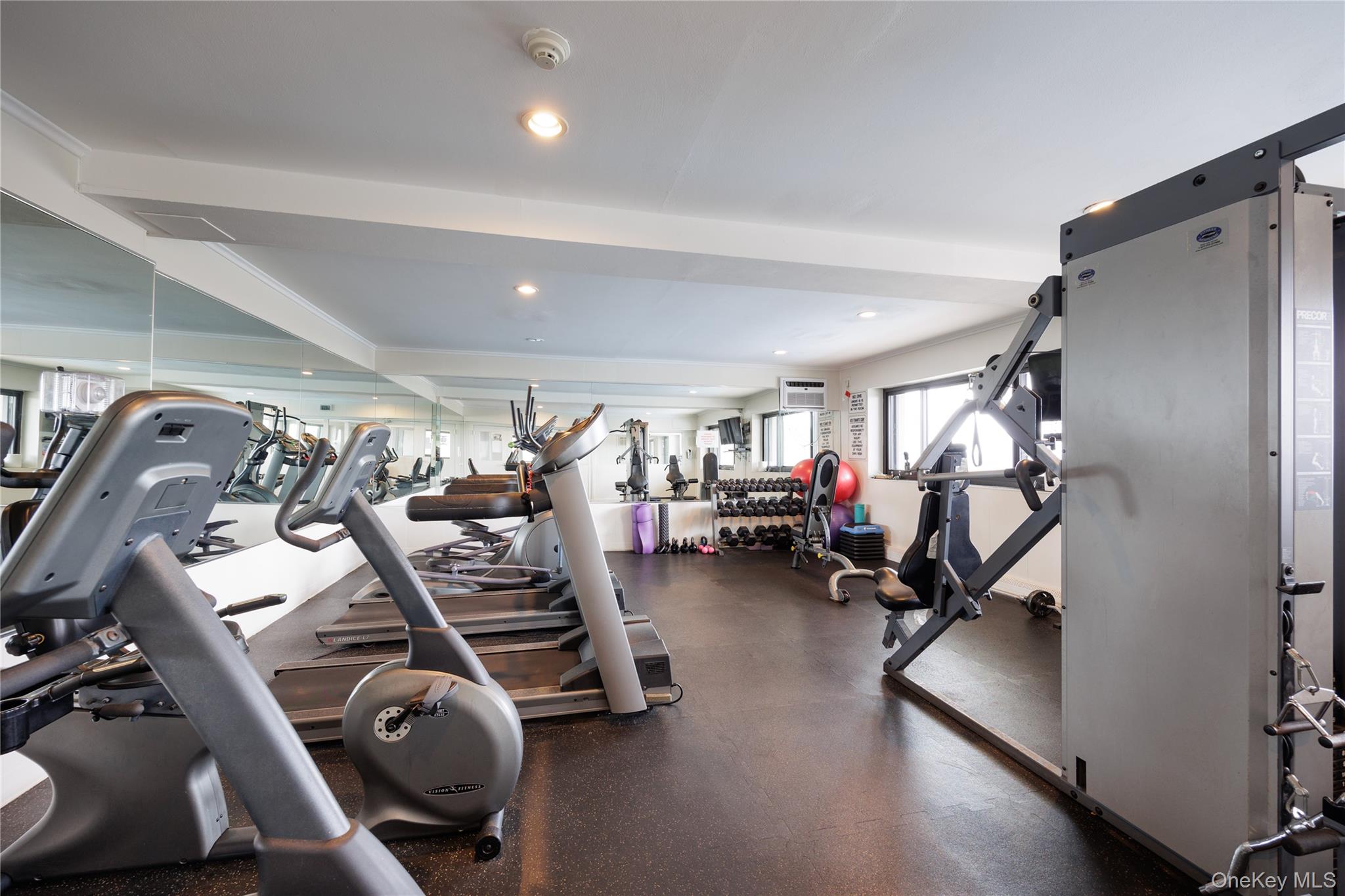 420 Shore Road # 1F, Long Beach, NY 11561