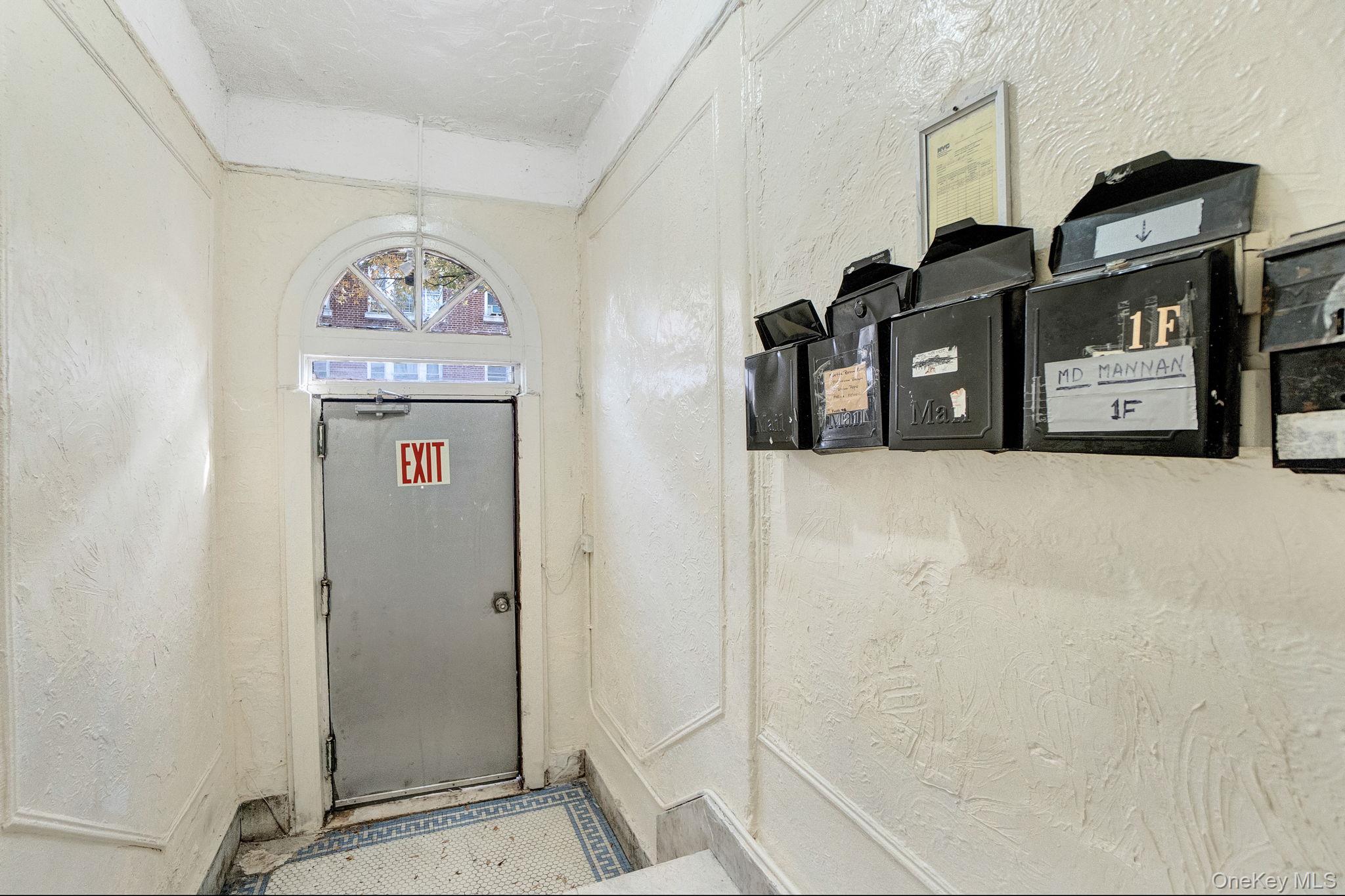 1241 College Avenue, Bronx, NY 10456