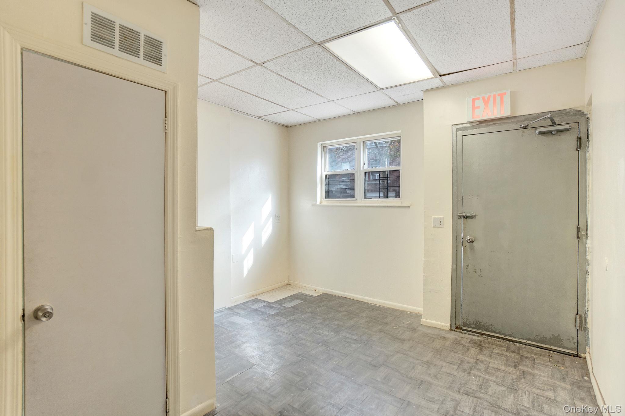 1241 College Avenue, Bronx, NY 10456