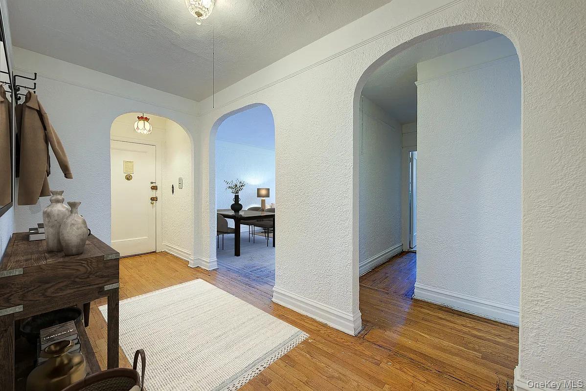 109-14 Ascan Avenue # 4J, Forest Hills, NY 11375