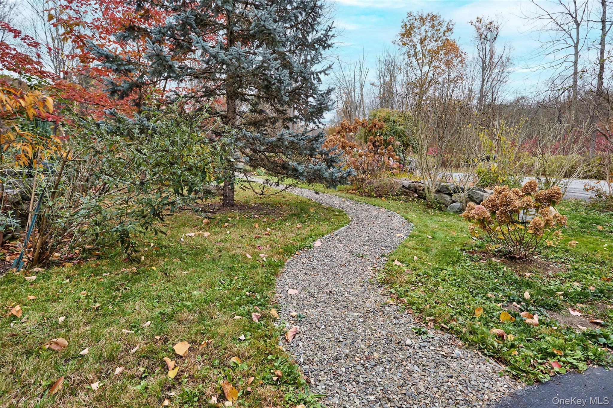 528 Eagle Valley Road, Tuxedo Park, NY 10987