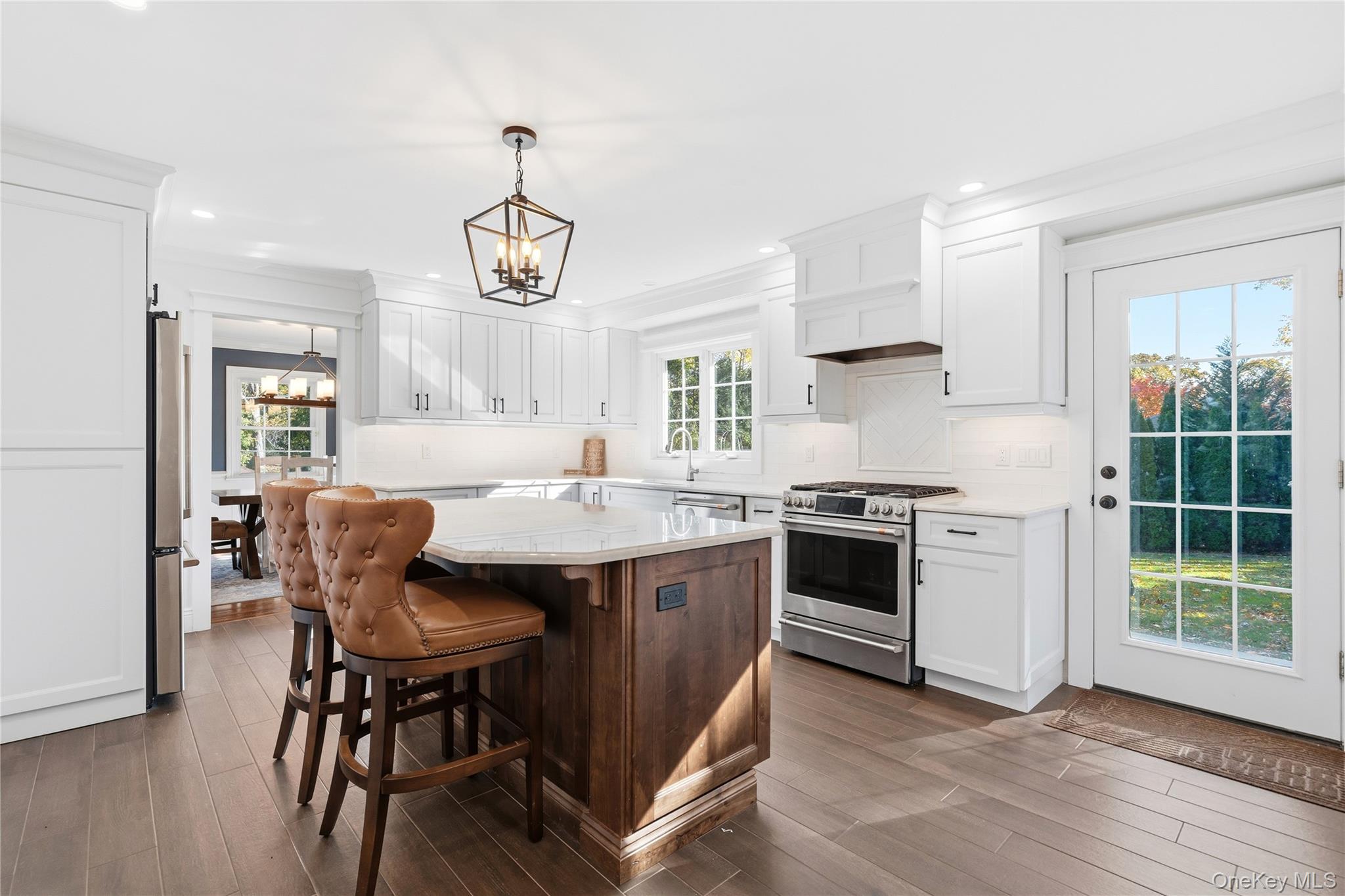 12 Mallard Cove, Centerport, NY 11721