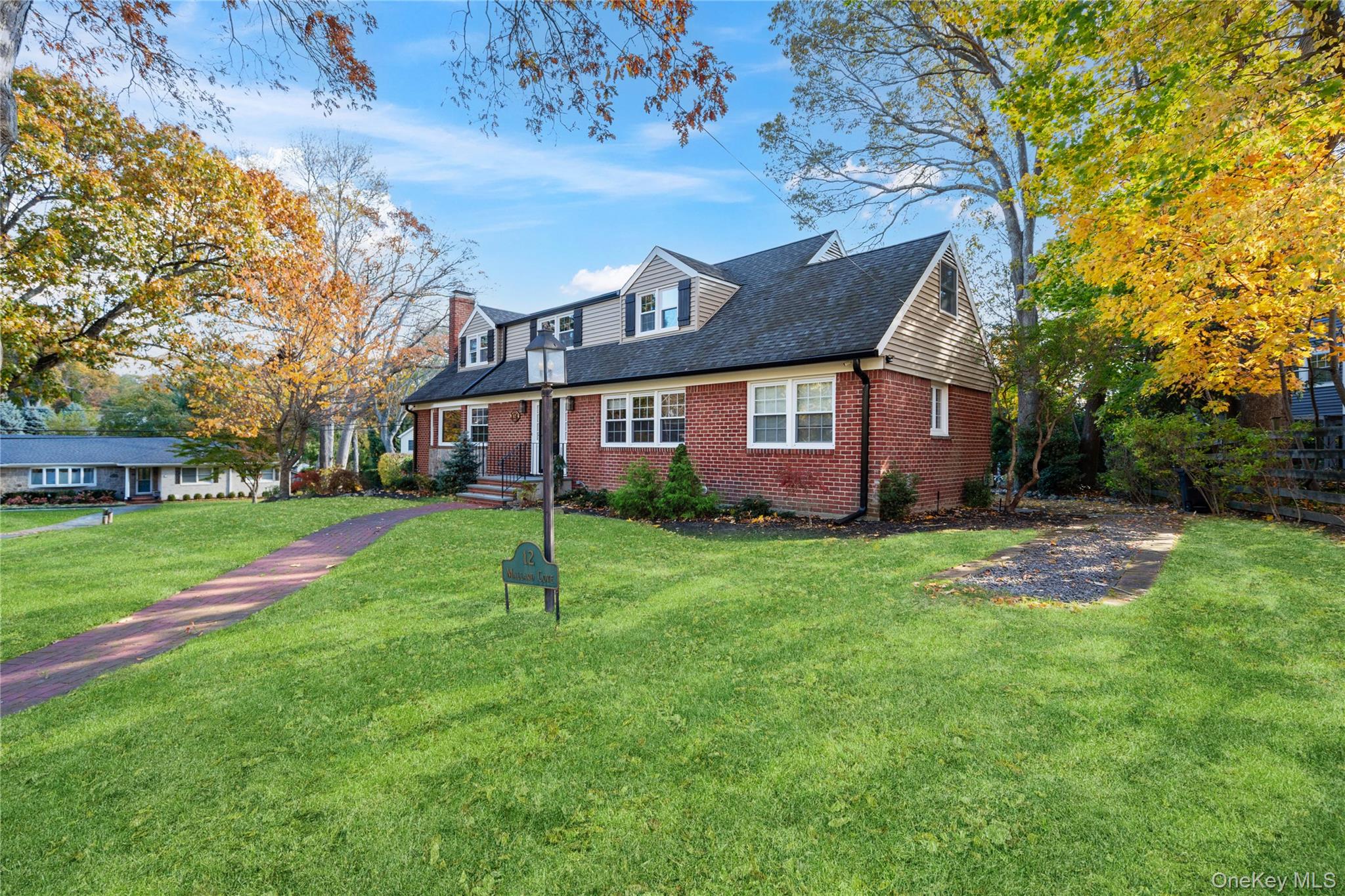 12 Mallard Cove, Centerport, NY 11721