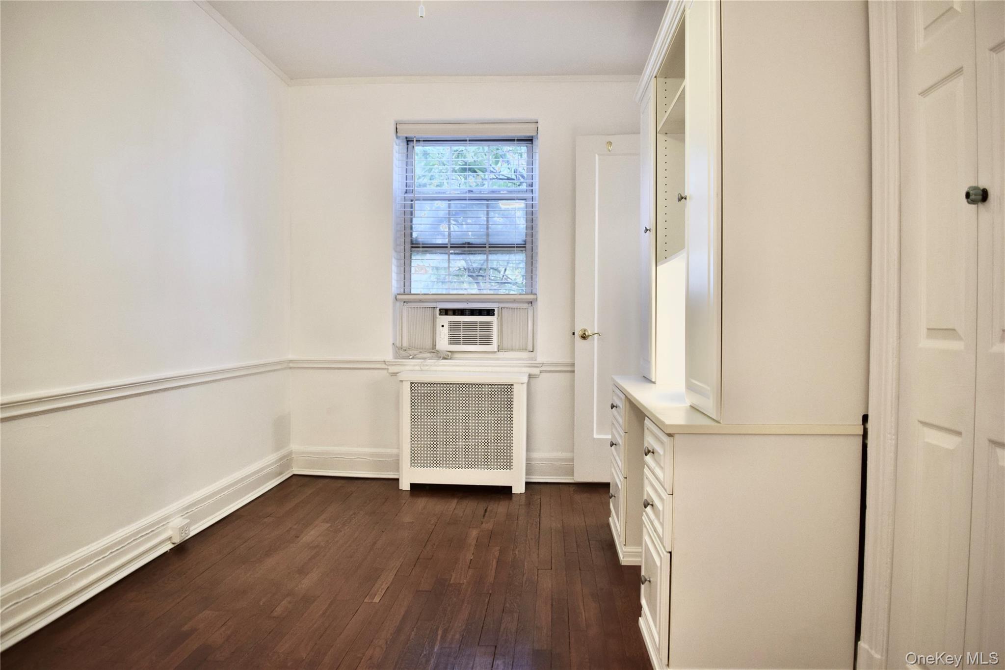 2 Alden Place # 1C, Bronxville, NY 10708