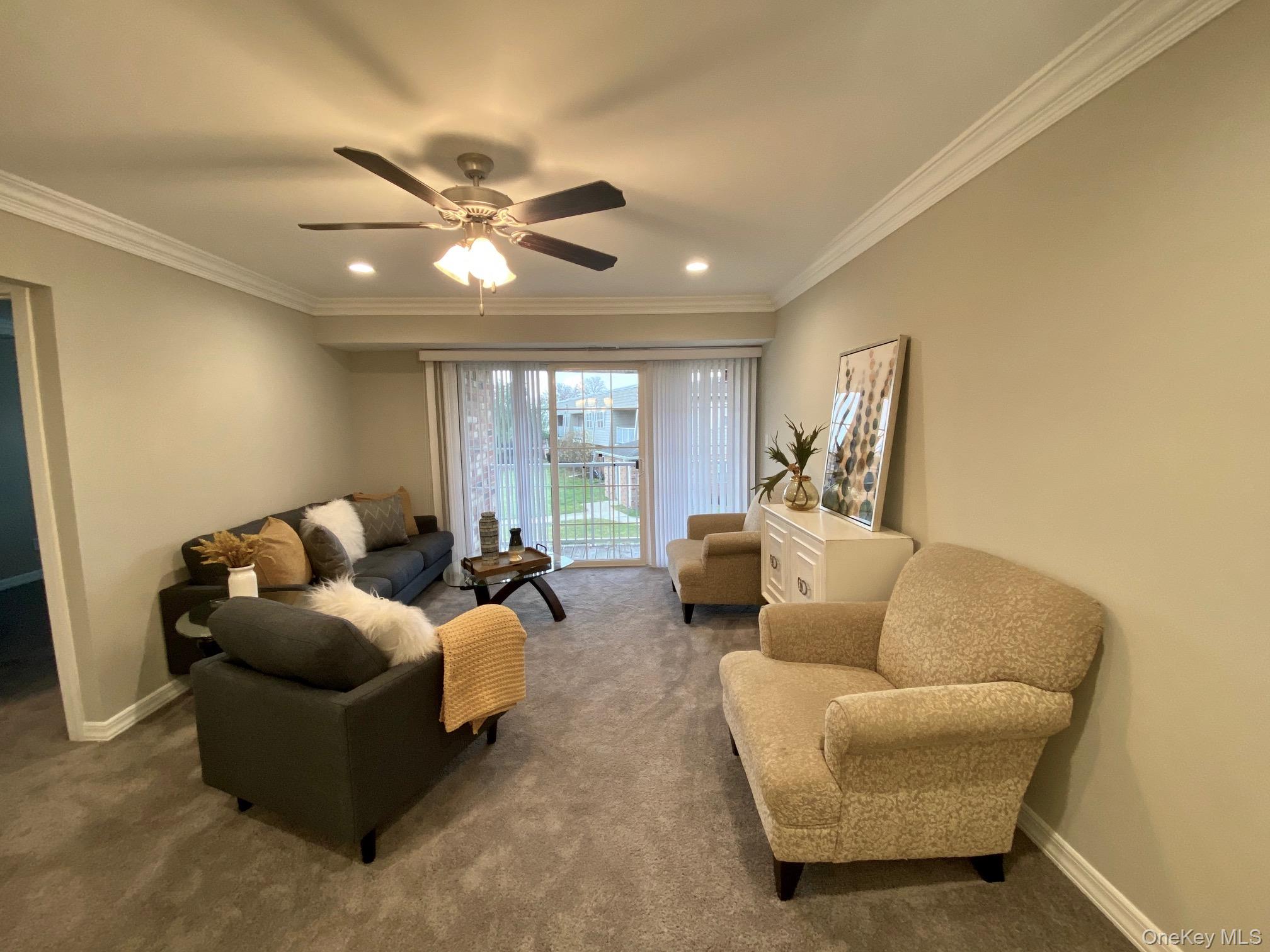 65 Westwood Drive # 100, Westbury, NY 11590