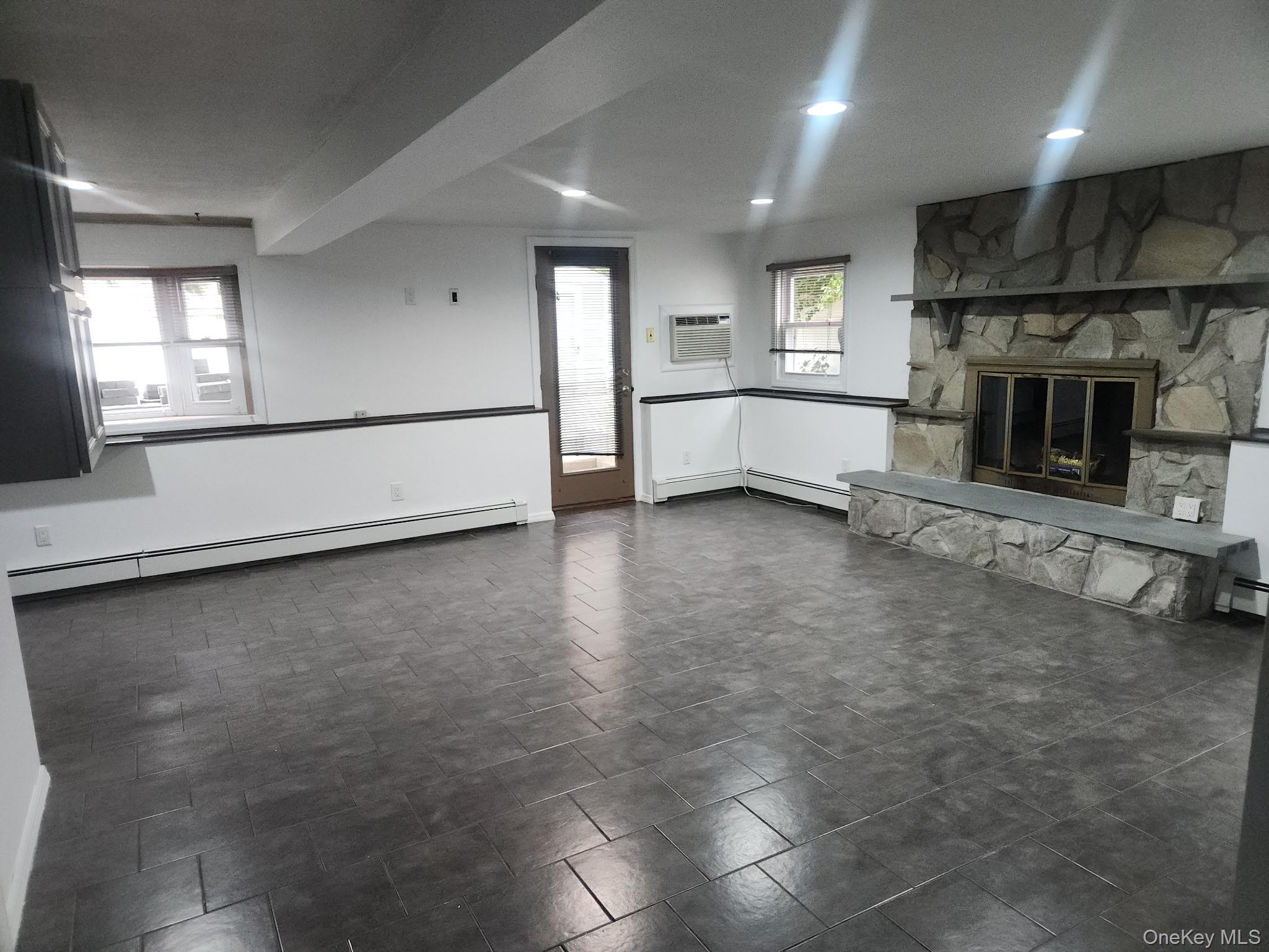 147 Connetquot Road, Oakdale, NY 11769