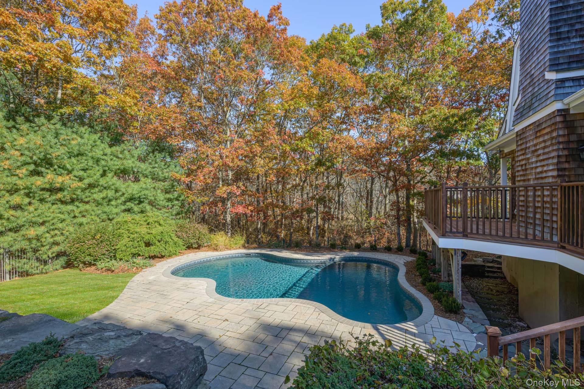 12 Arbutus Road, Quogue, NY 11959