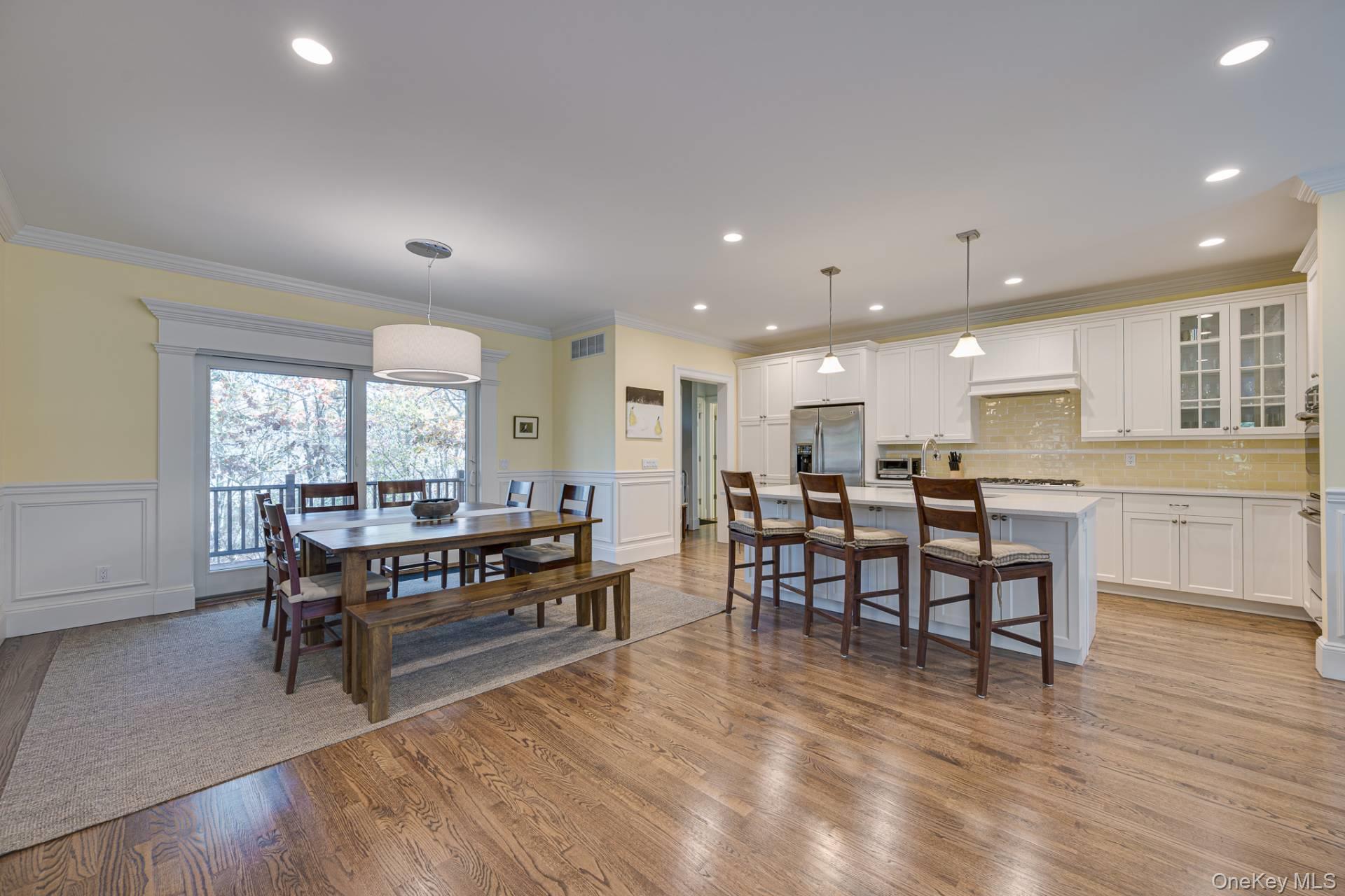 12 Arbutus Road, Quogue, NY 11959