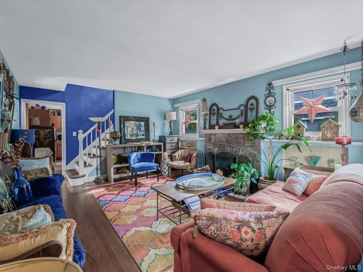 58 Chestnut Street, Lynbrook, NY 11563