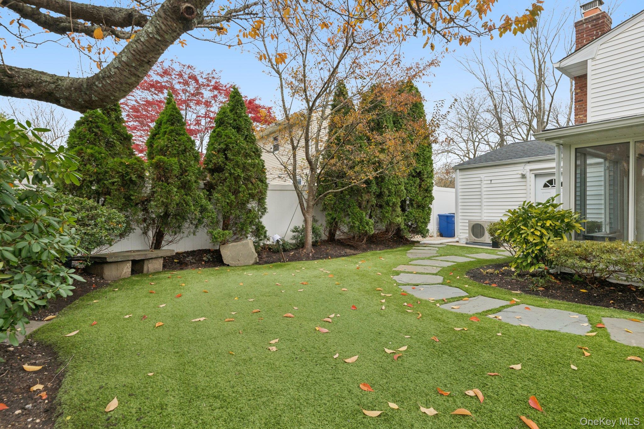 5 Culver Court, Melville, NY 11747