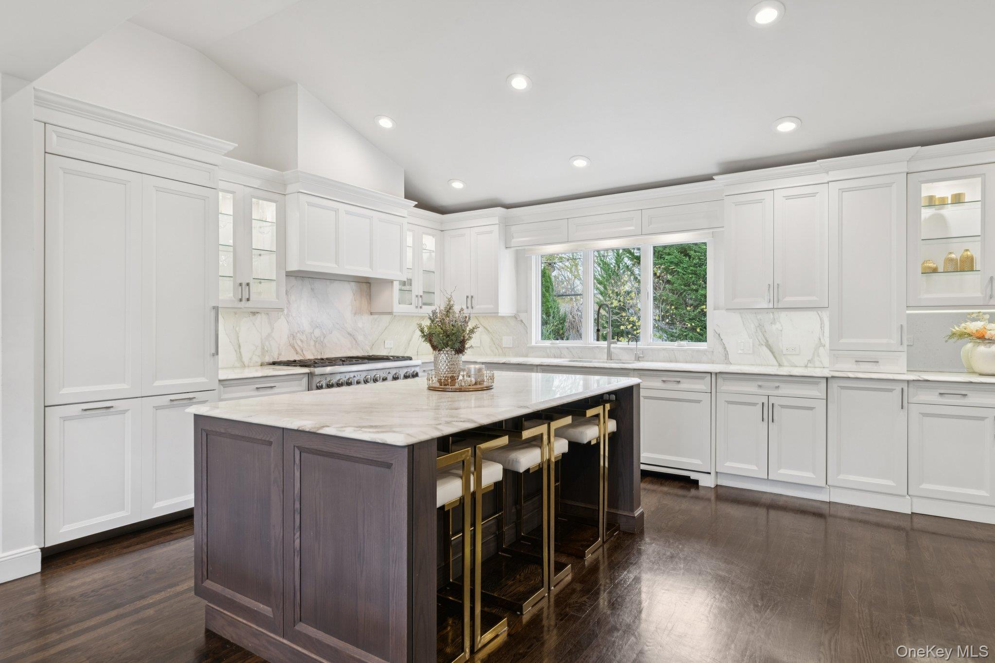 5 Culver Court, Melville, NY 11747