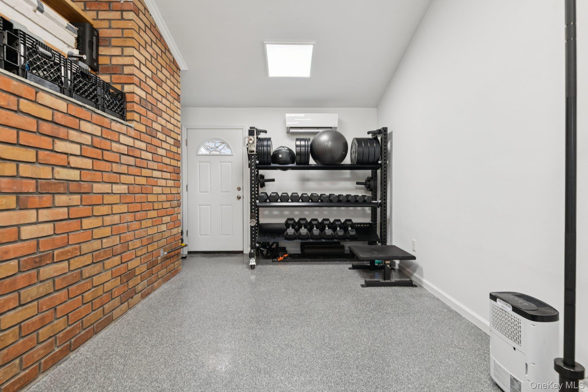 5 Culver Court, Melville, NY 11747